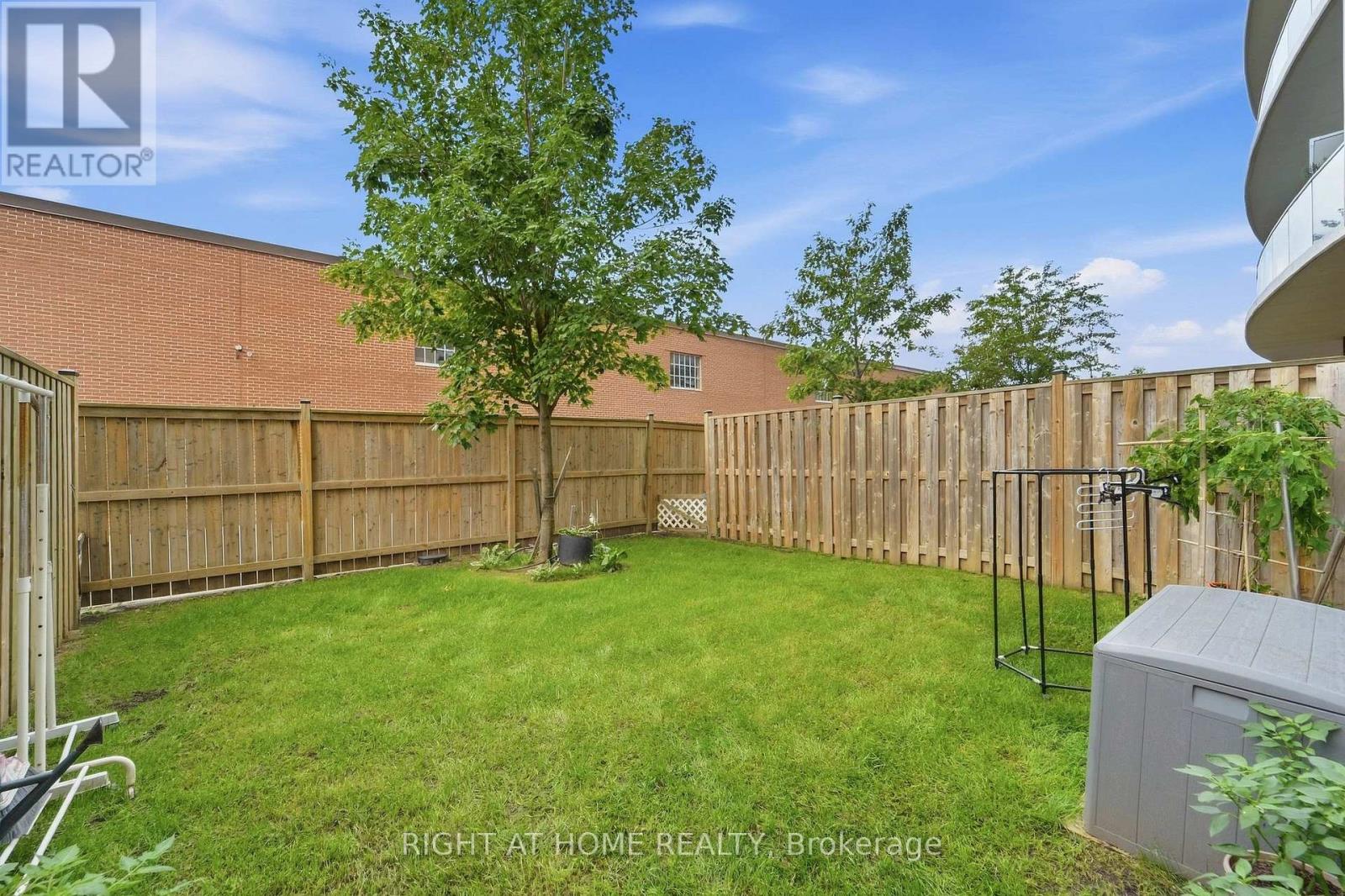104 - 1328 Birchmount Road Property Photo 4