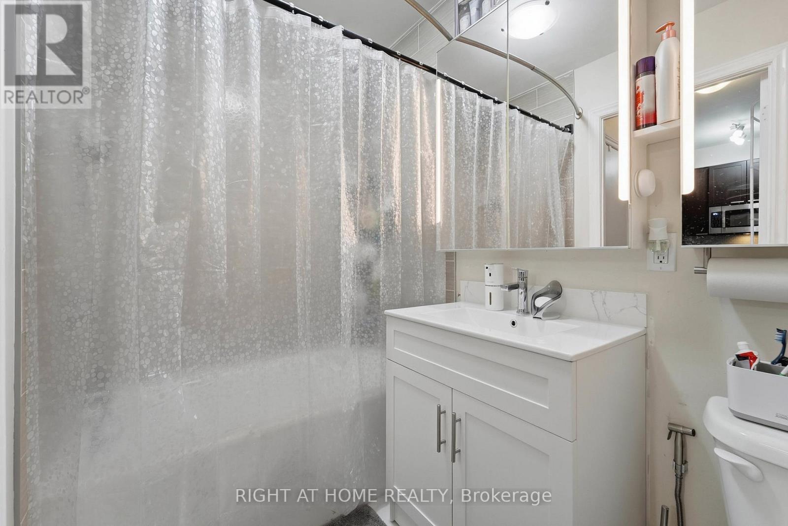 104 - 1328 Birchmount Road Property Photo 9