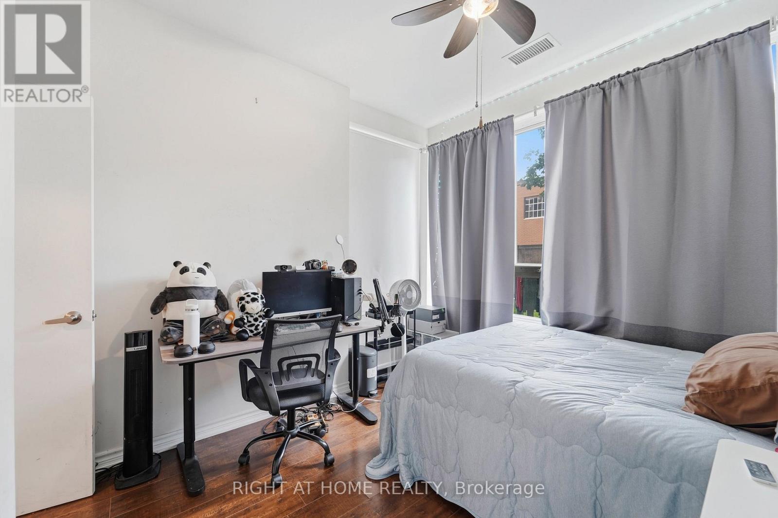 104 - 1328 Birchmount Road Property Photo 14