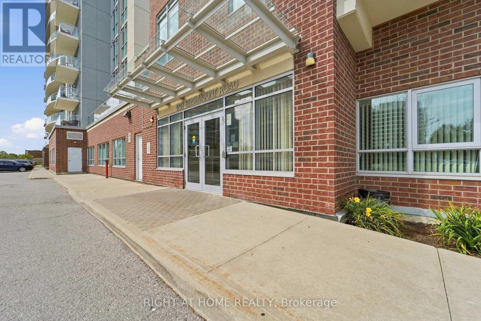 104 - 1328 Birchmount Road Property Photo 20