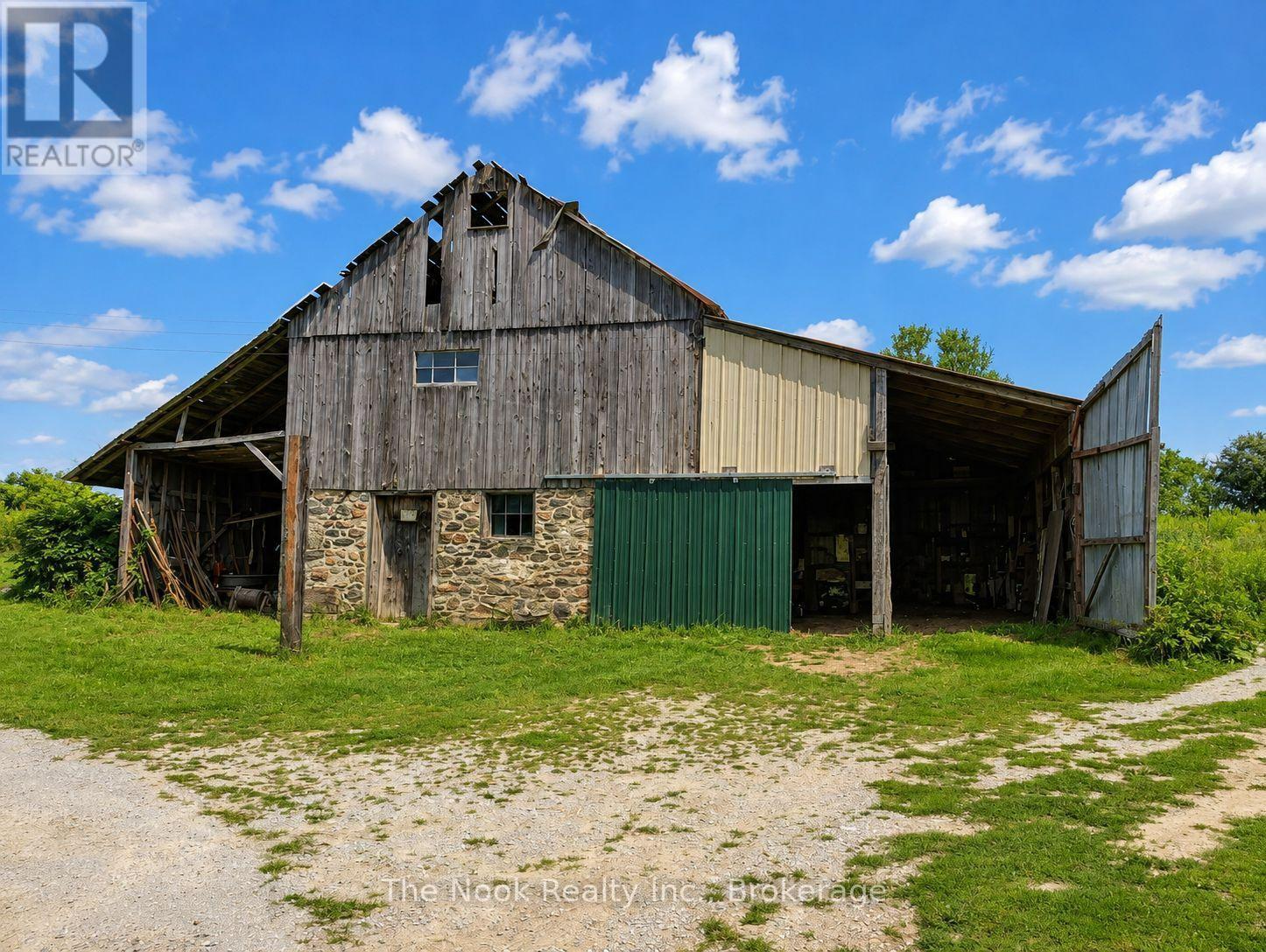 4141 Malcolm Road Property Photo 22