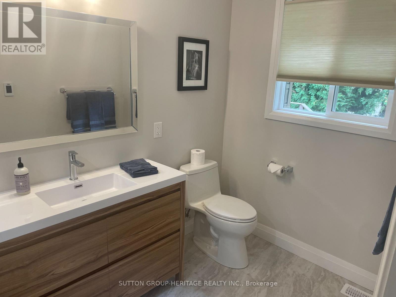 160 Laurel Court Property Photo 12