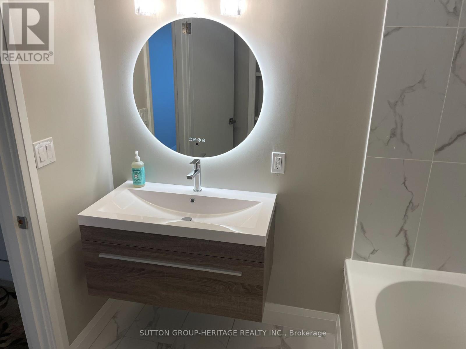 160 Laurel Court Property Photo 21