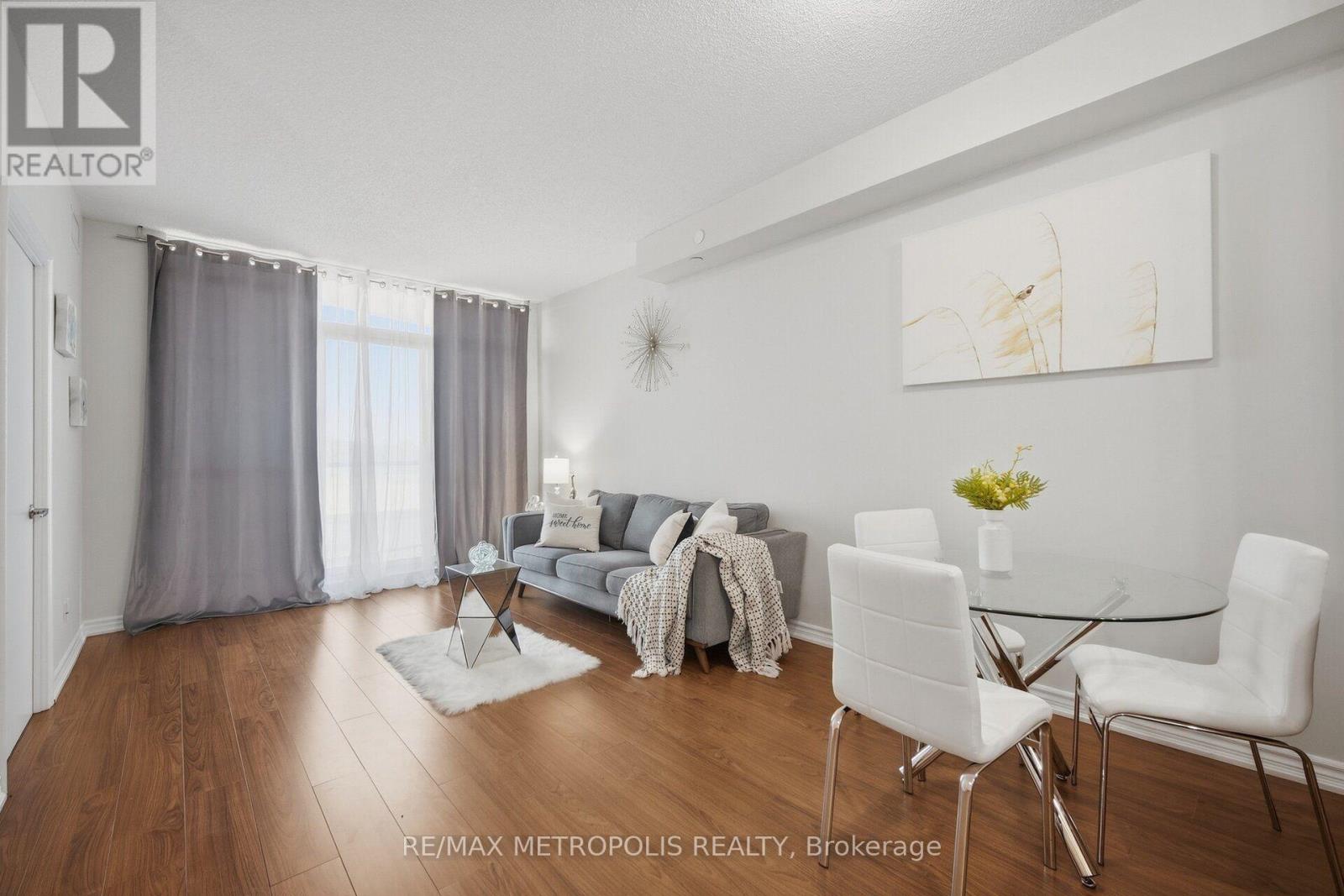306 - 1328 Birchmount Road Property Photo 11
