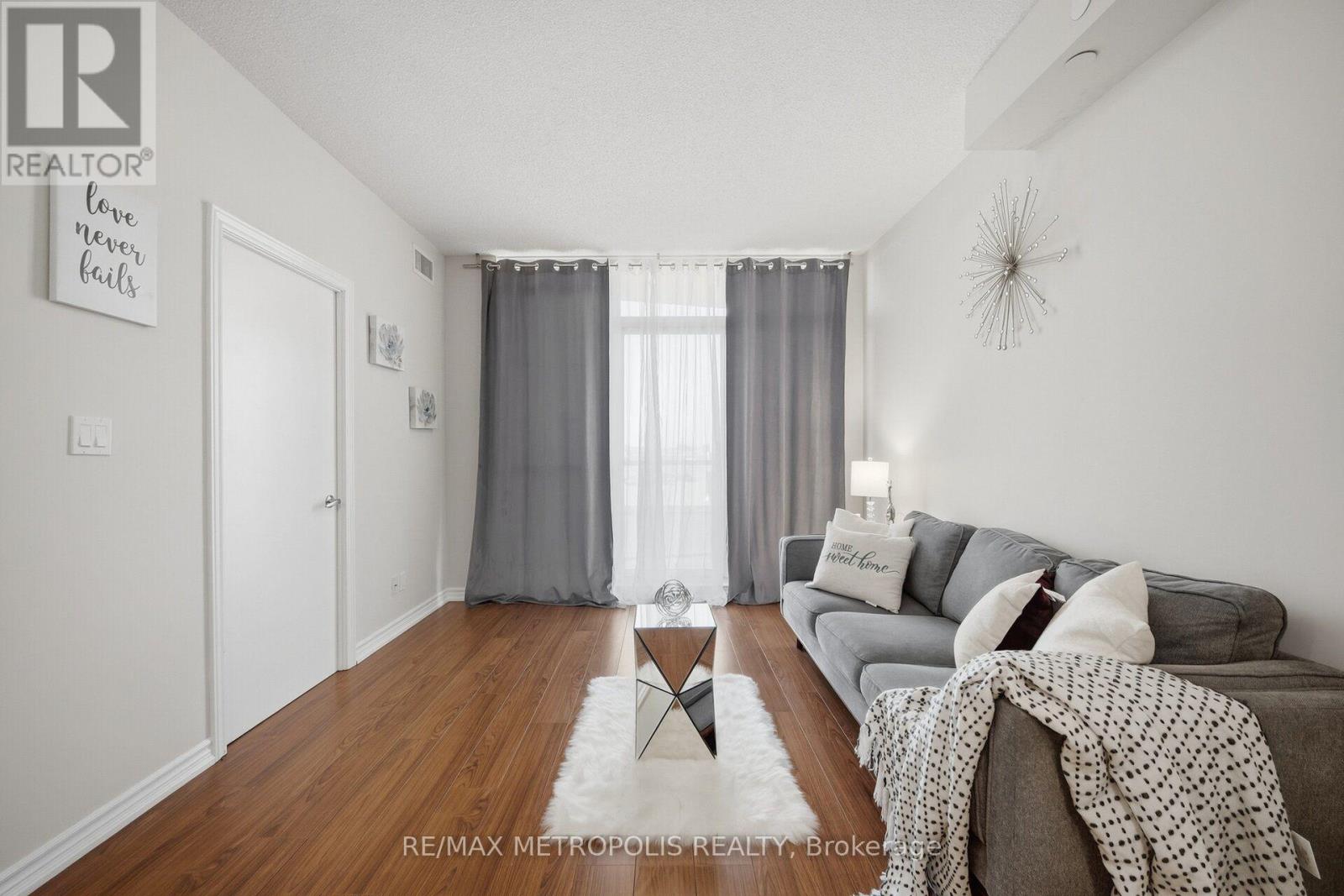 306 - 1328 Birchmount Road Property Photo 15