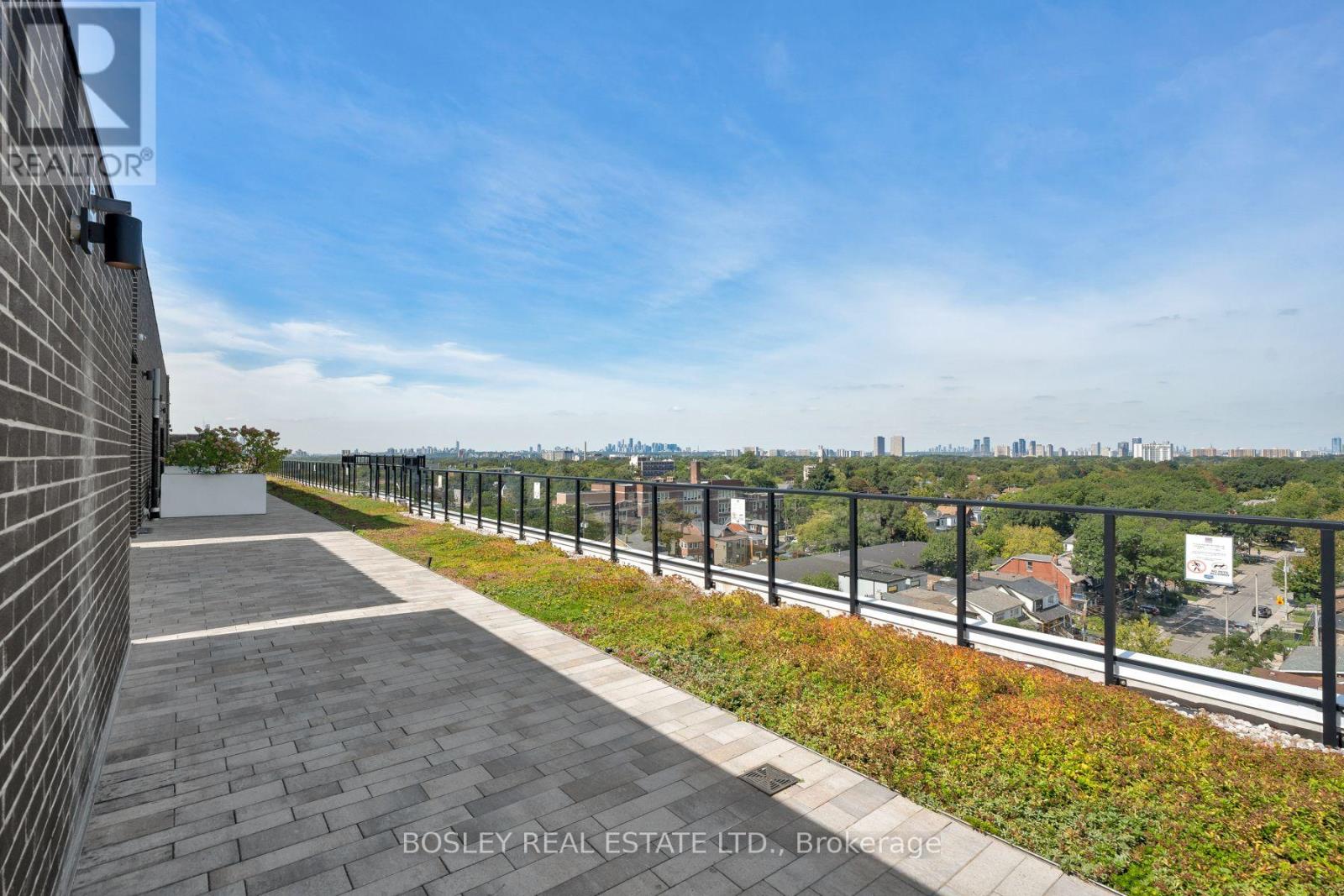 713 - 2301 Danforth Avenue Property Photo 20