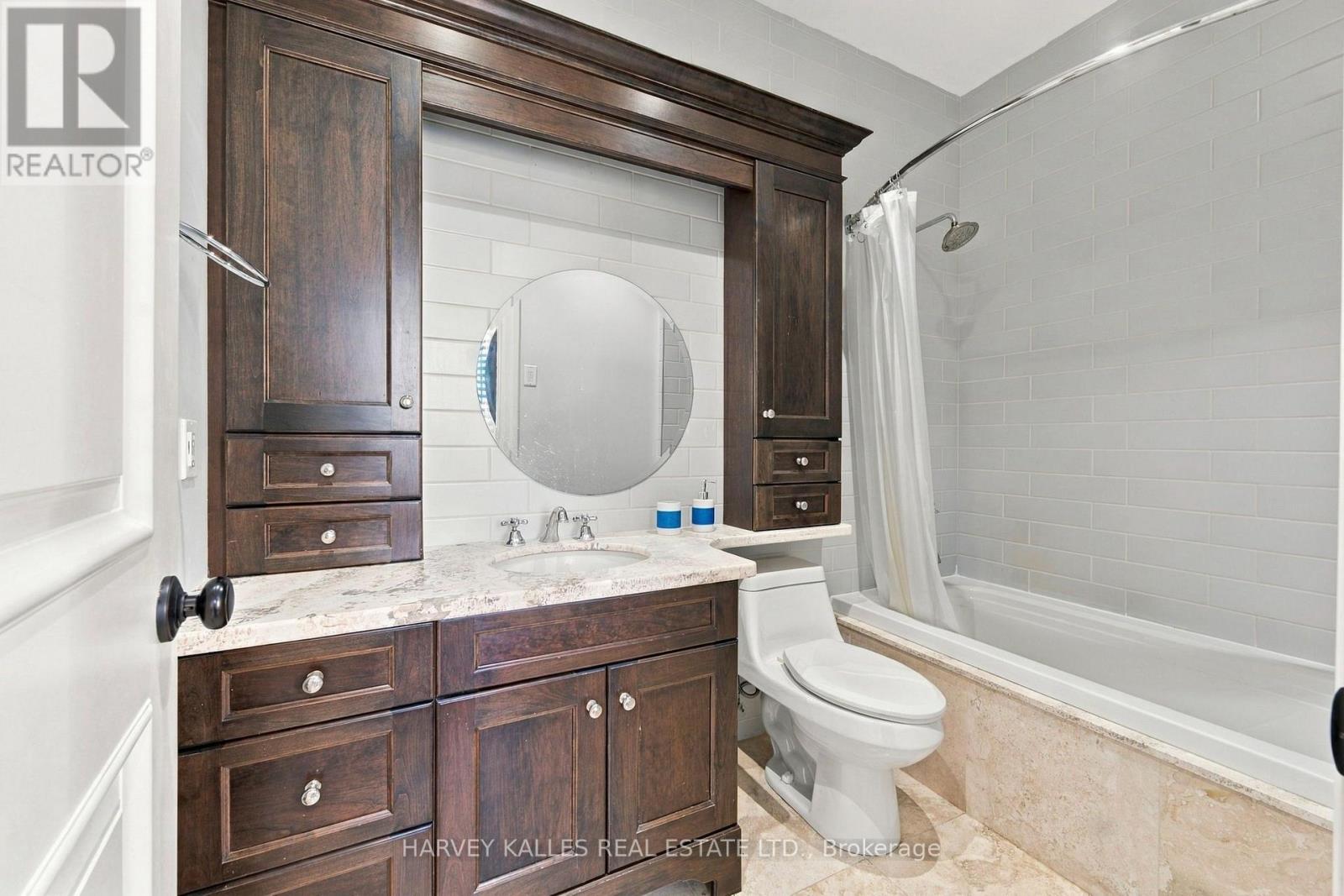 7472 Ashburn Road Property Photo 29