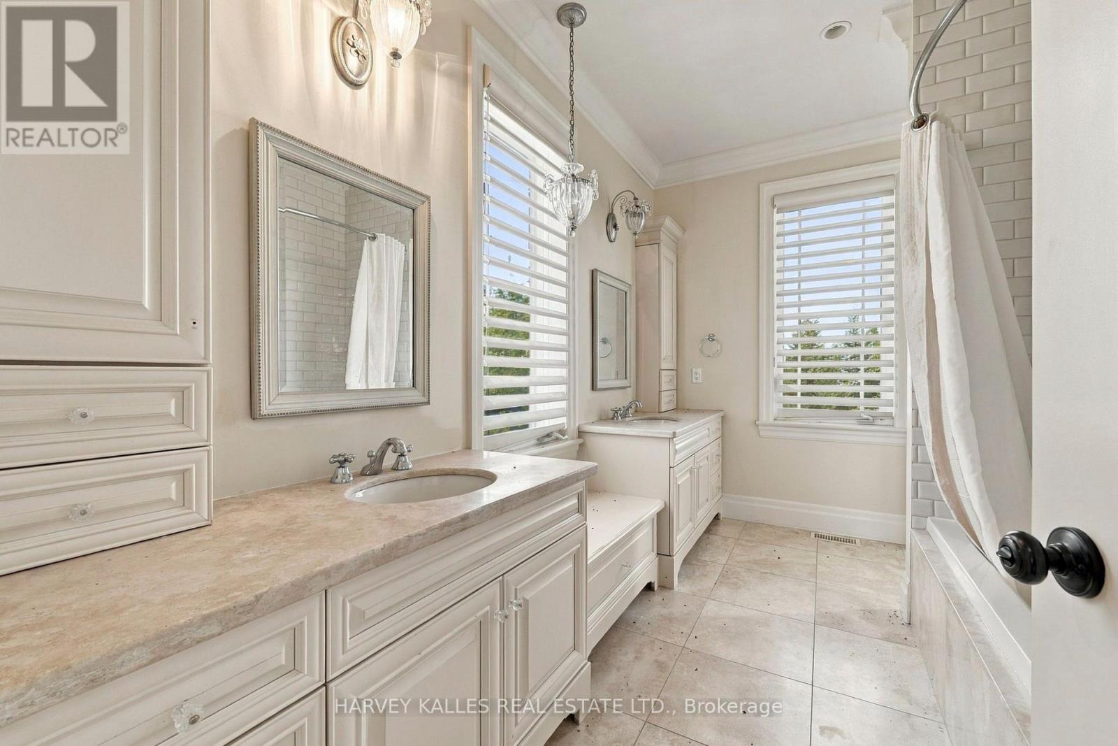 7472 Ashburn Road Property Photo 33