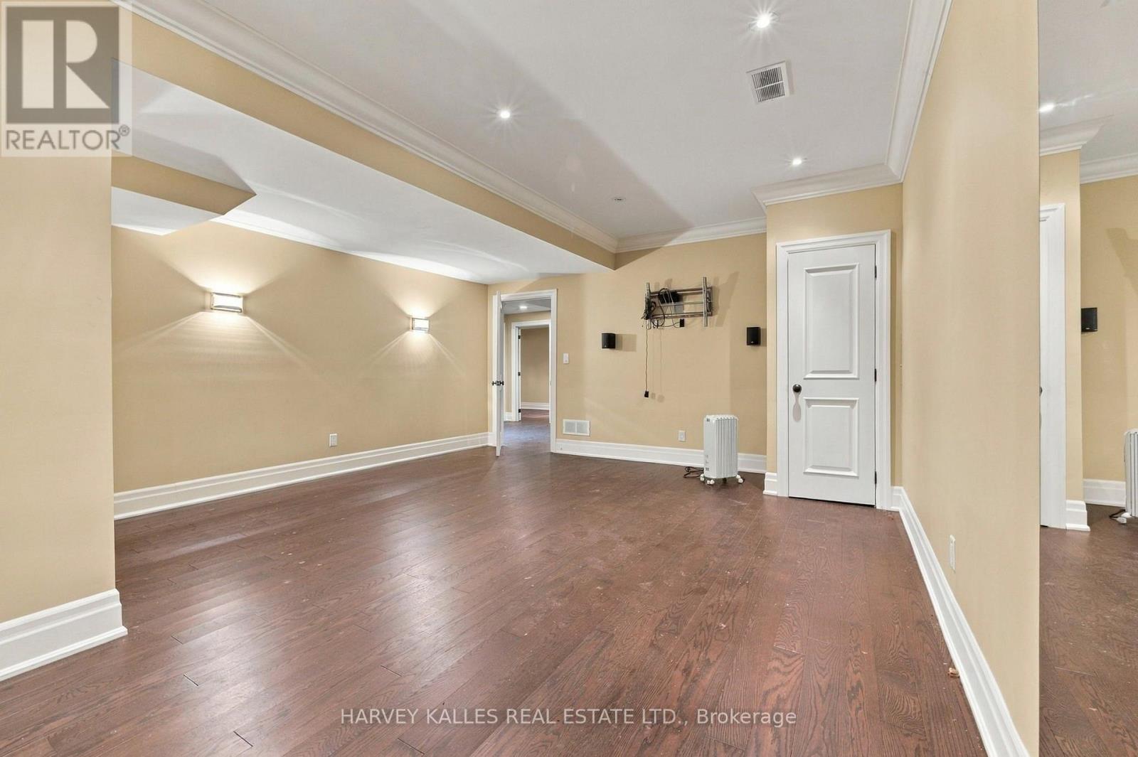 7472 Ashburn Road Property Photo 40