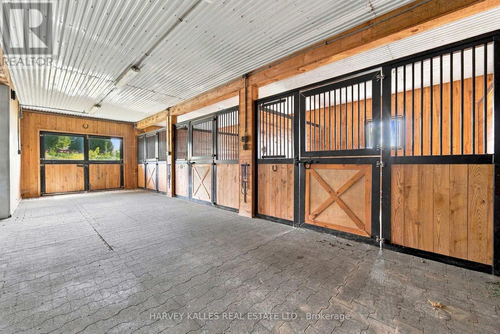 7472 Ashburn Road Property Photo 48