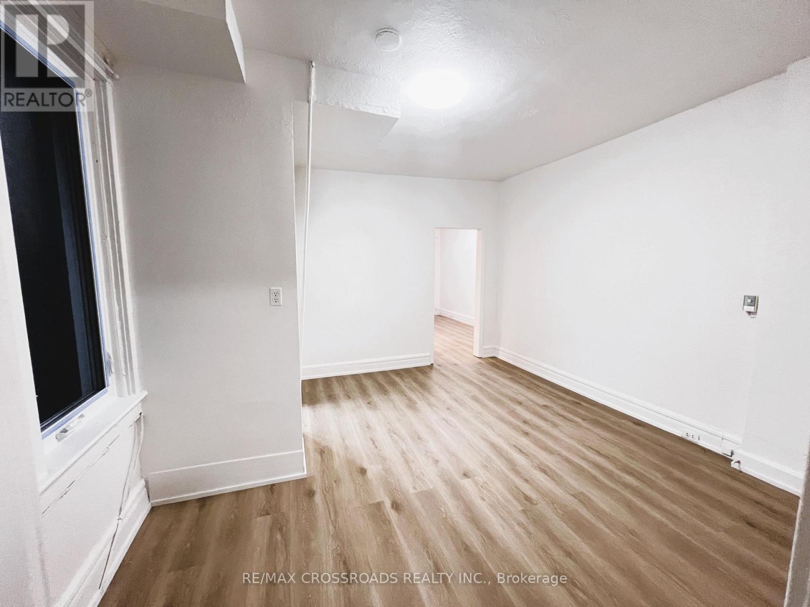 82 Curzon Street Property Photo 5