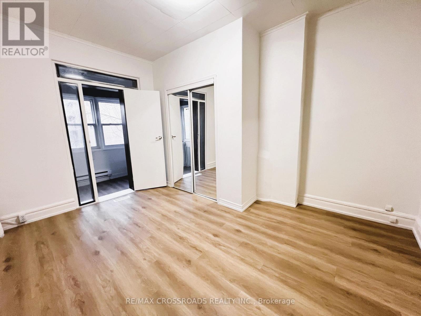 82 Curzon Street Property Photo 10