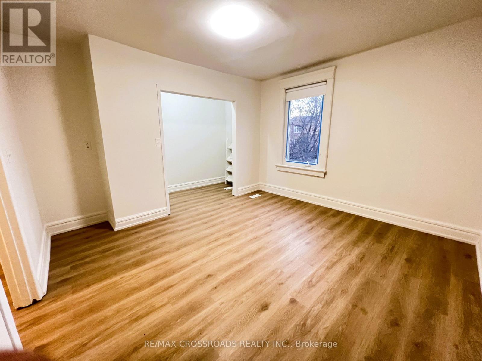 82 Curzon Street Property Photo 15
