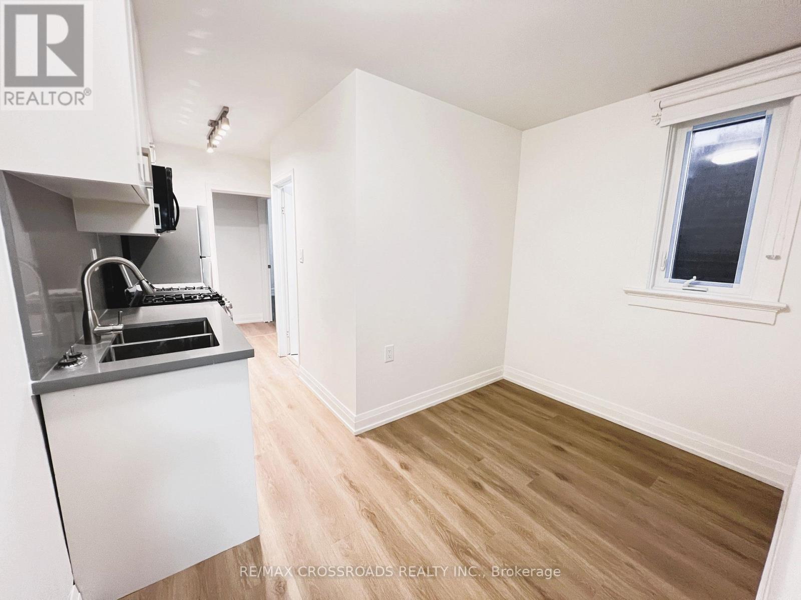 82 Curzon Street Property Photo 18