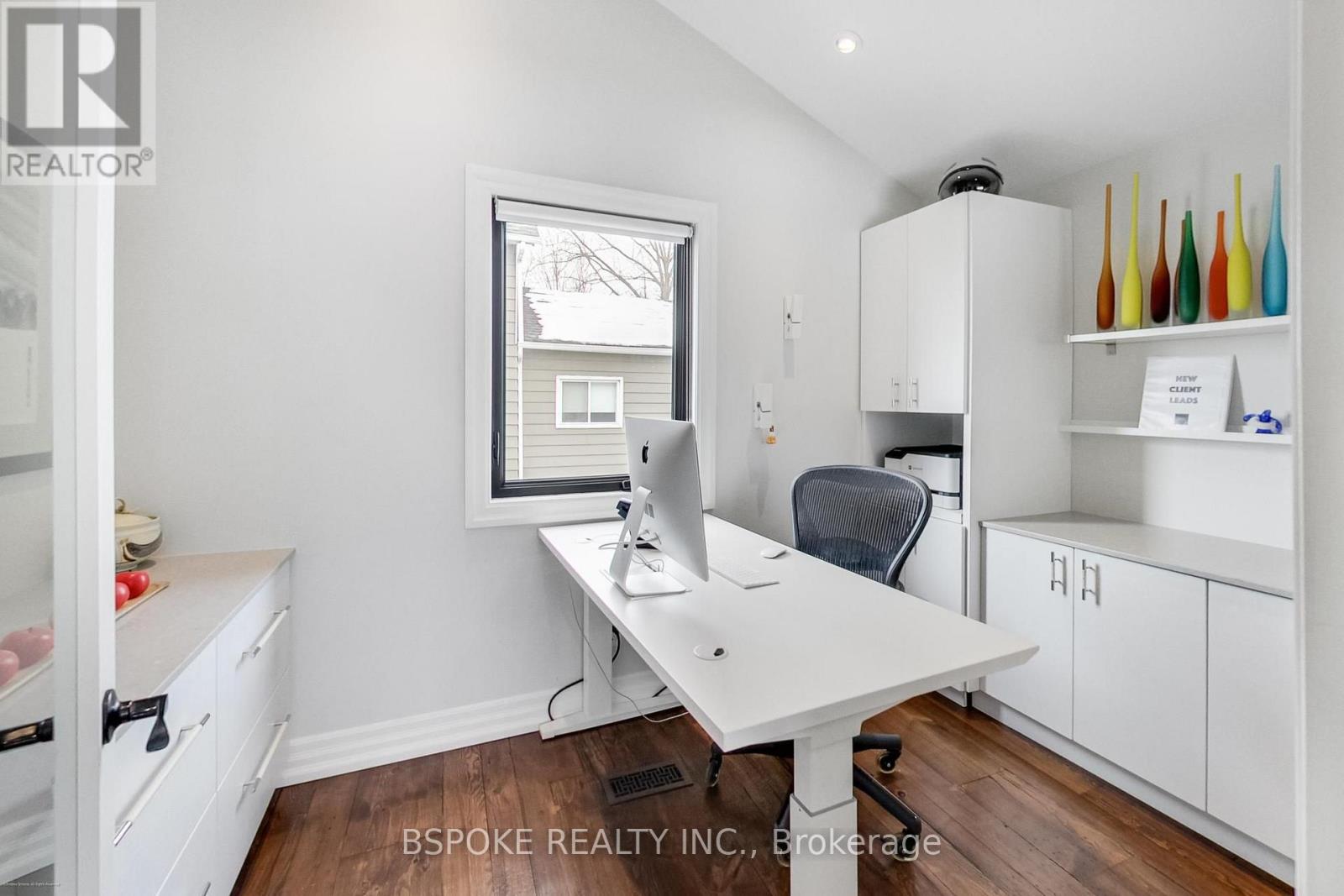 578 Kingston Road W Property Photo 29