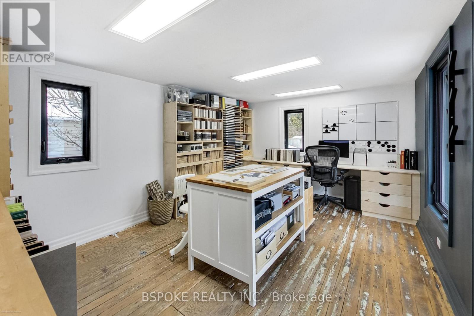 578 Kingston Road W Property Photo 31