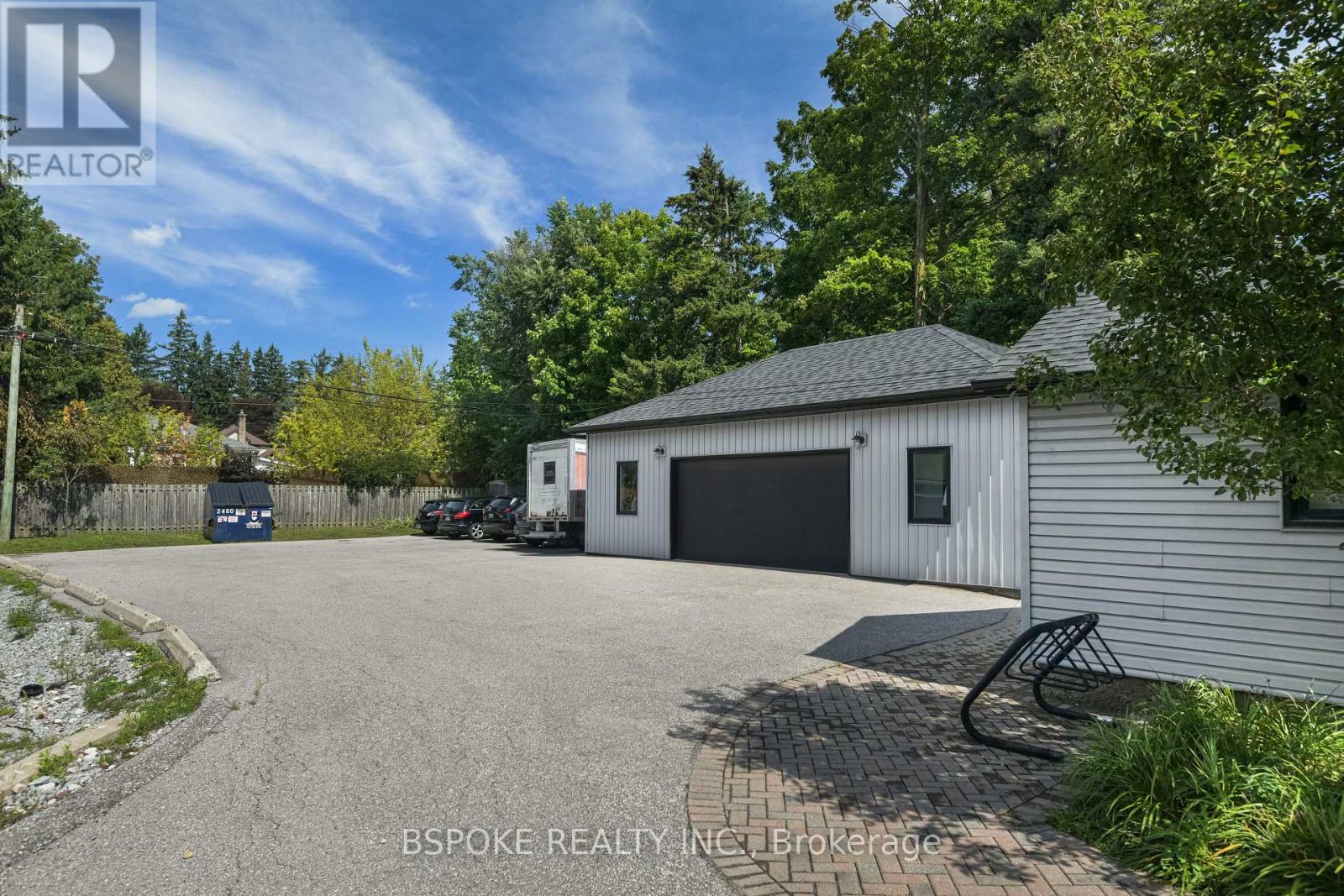 578 Kingston Road W Property Photo 42