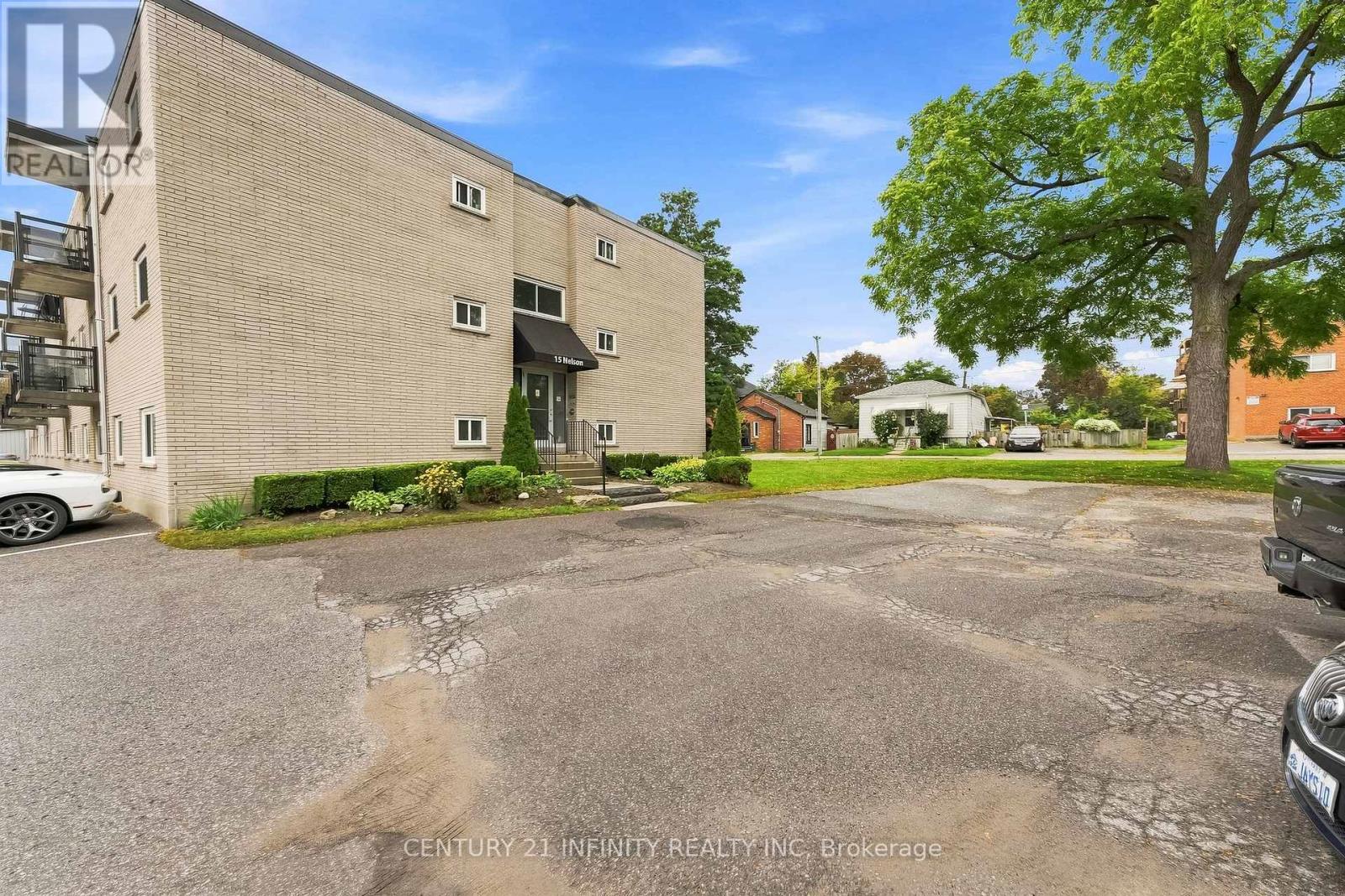 15 Nelson Street Property Photo 23