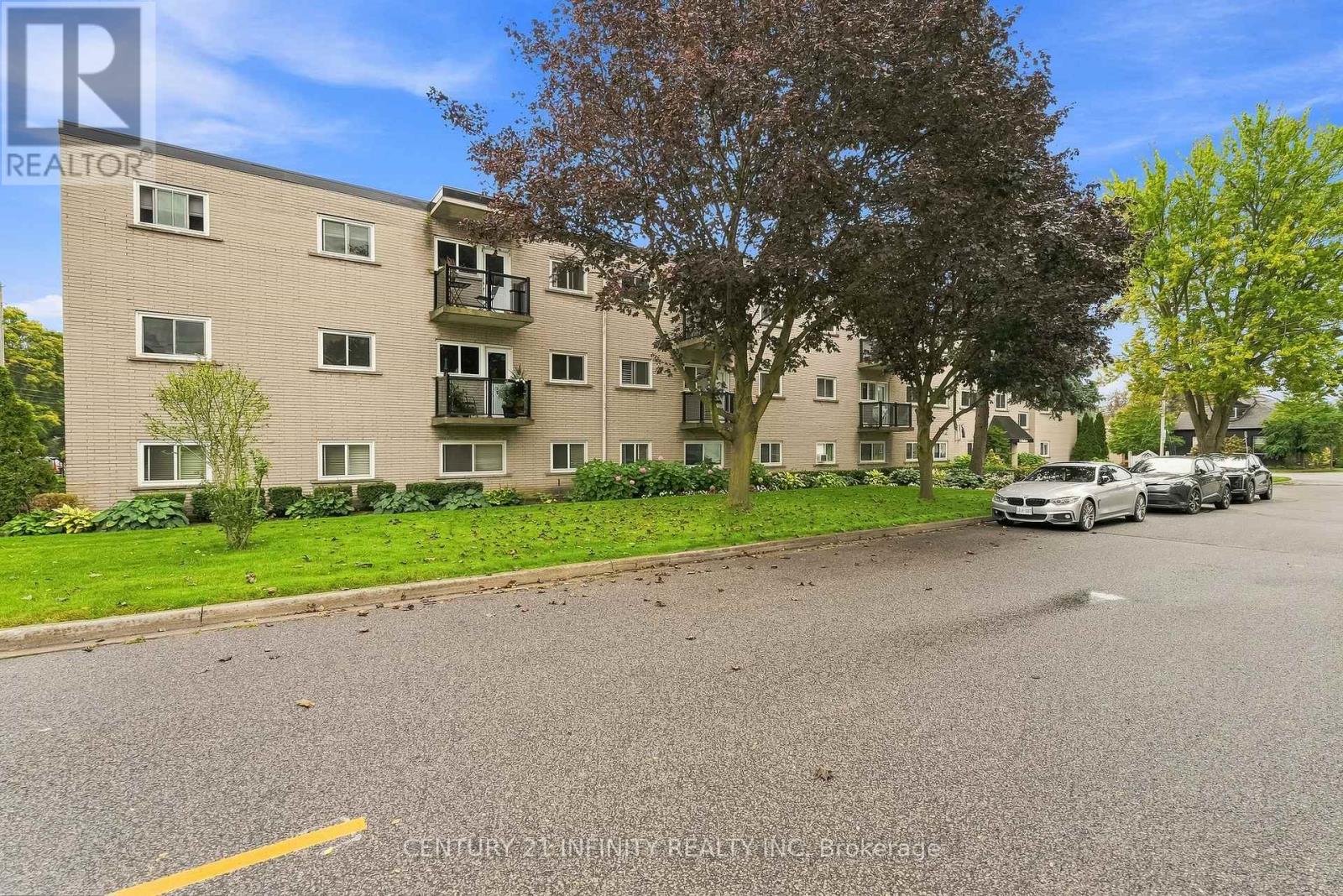 15 Nelson Street Property Photo 25