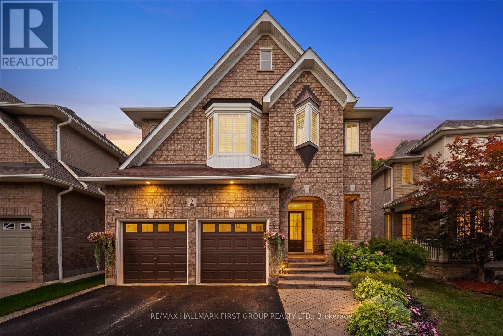 9 PEBBLEBROOK CRESCENT