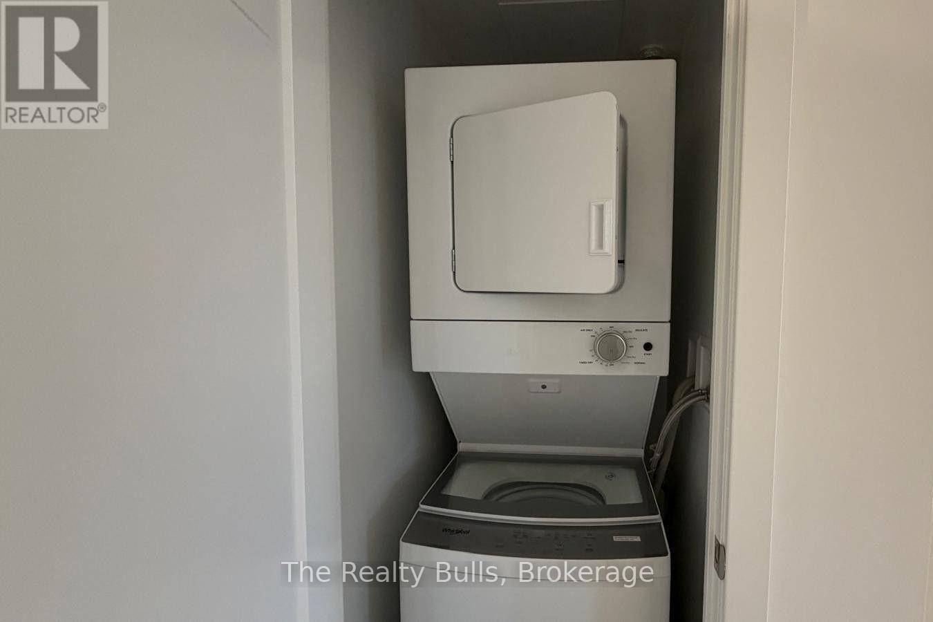 235 - 2545 Simcoe Street N Property Photo 8