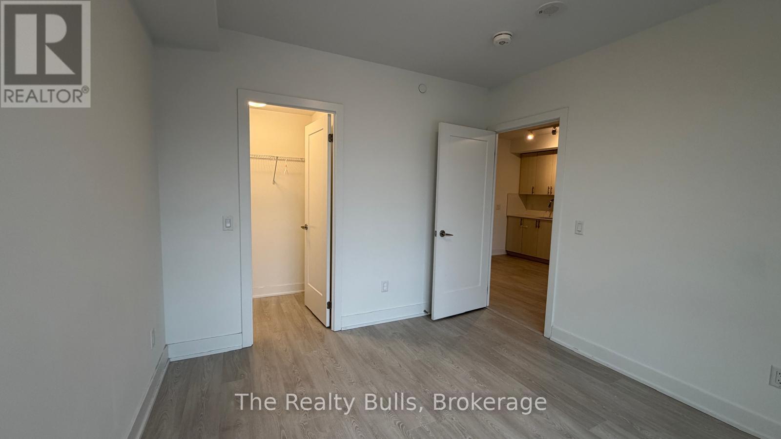 235 - 2545 Simcoe Street N Property Photo 11