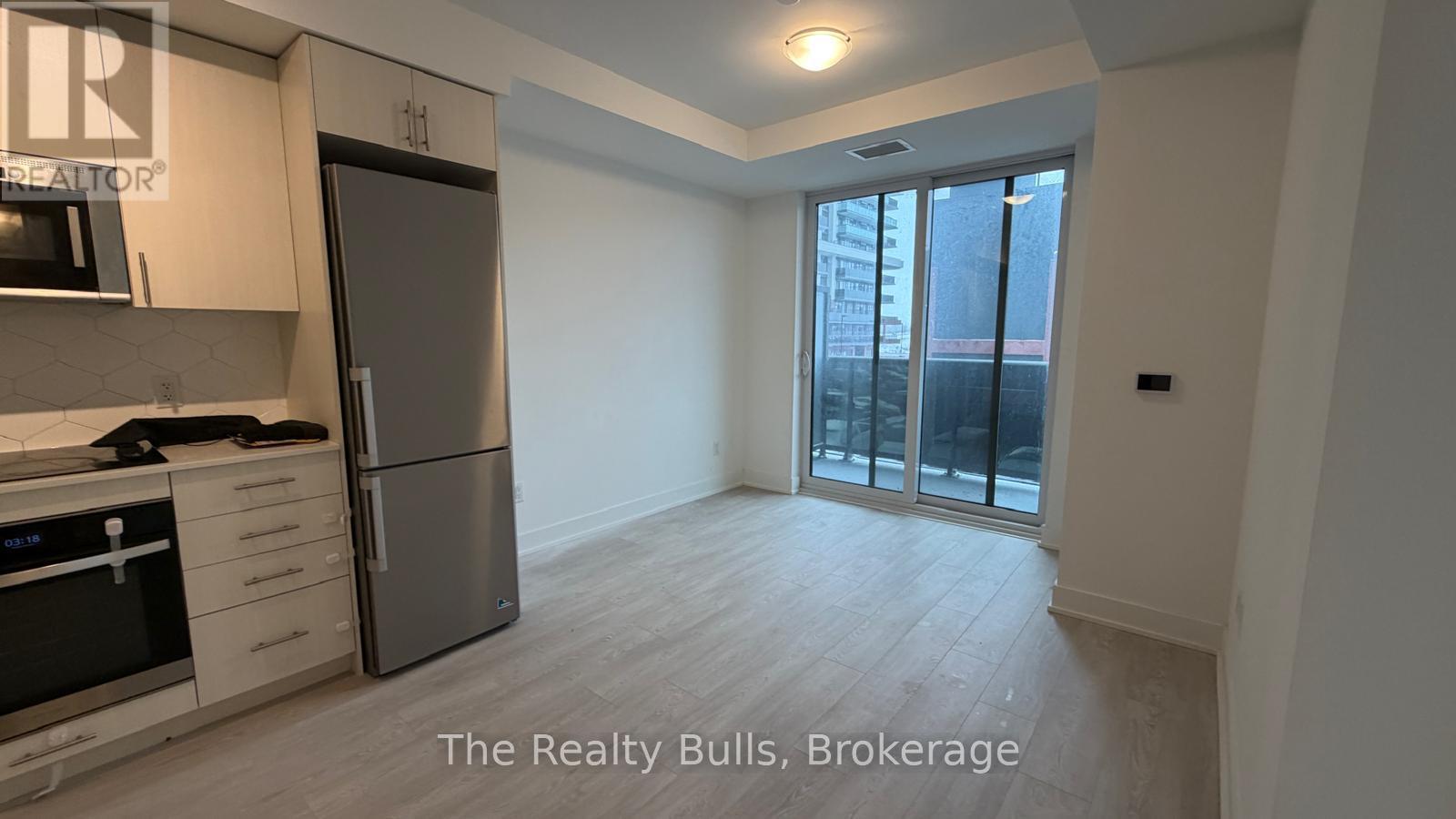 235 - 2545 Simcoe Street N Property Photo 20
