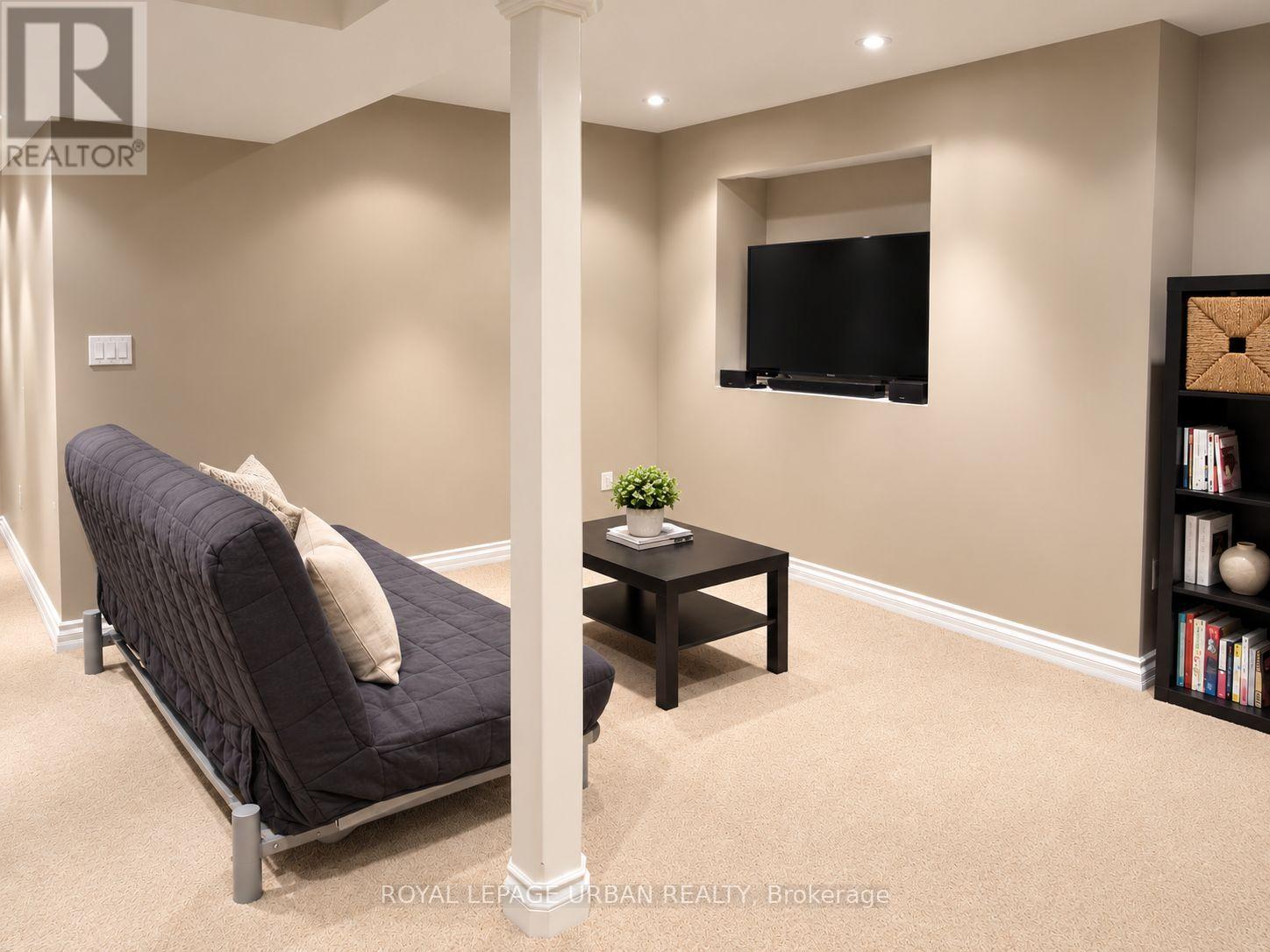 40 Keywood Street Property Photo 12