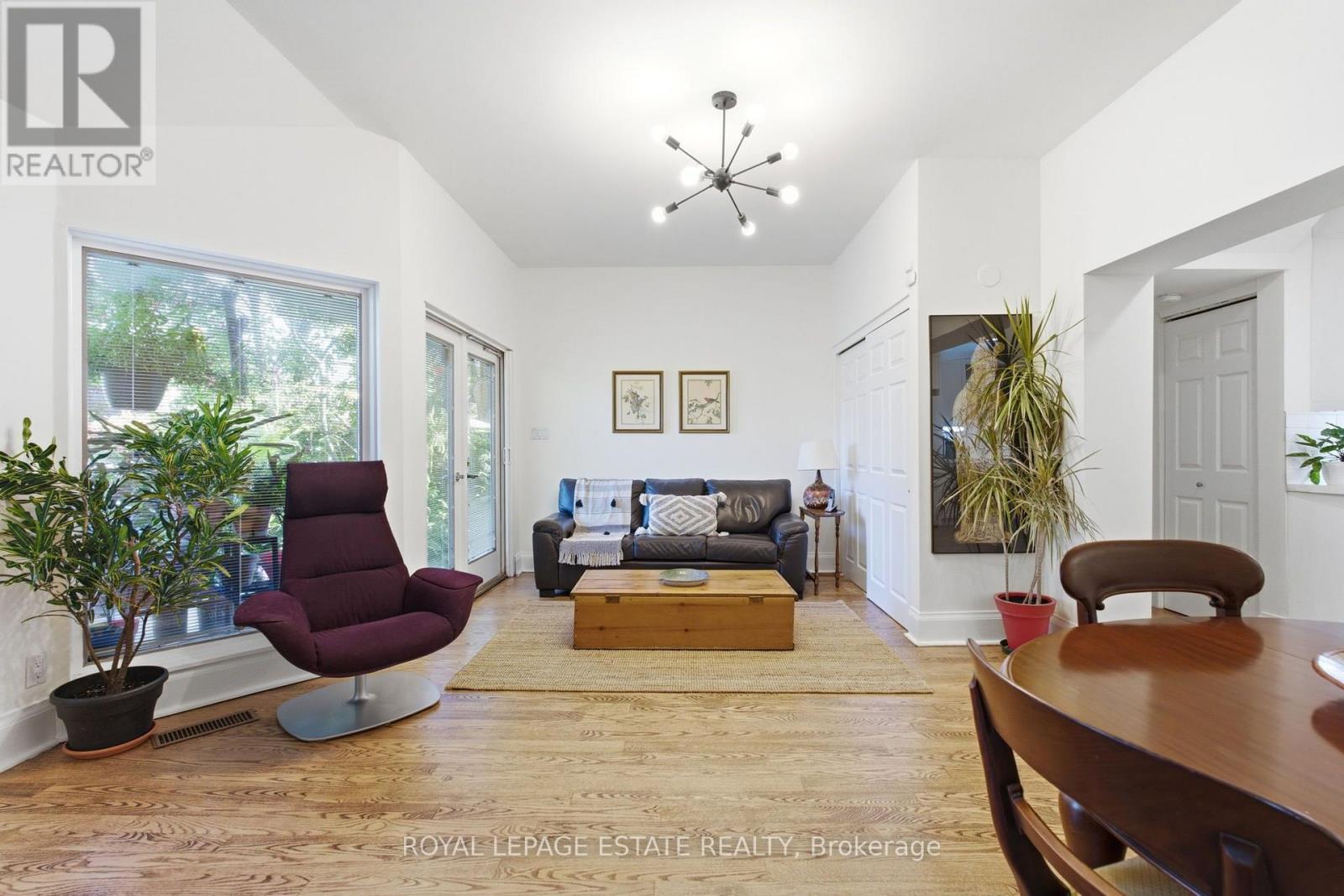 14 Lyall Avenue Property Photo 16