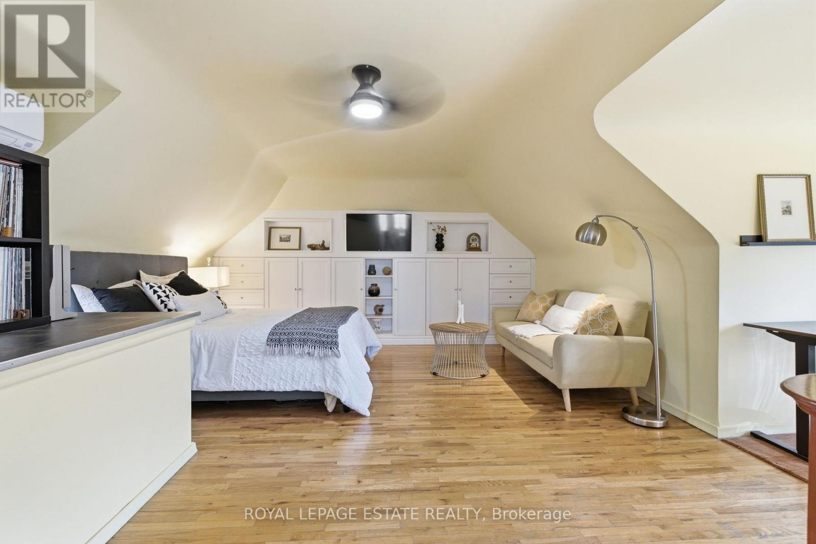 14 Lyall Avenue Property Photo 34