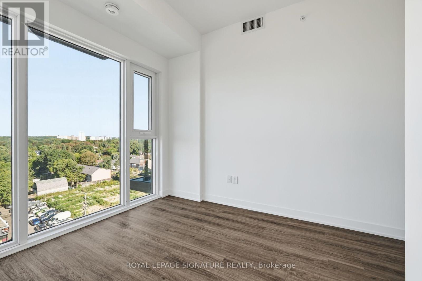 904 - 4569 Kingston Road Property Photo 20