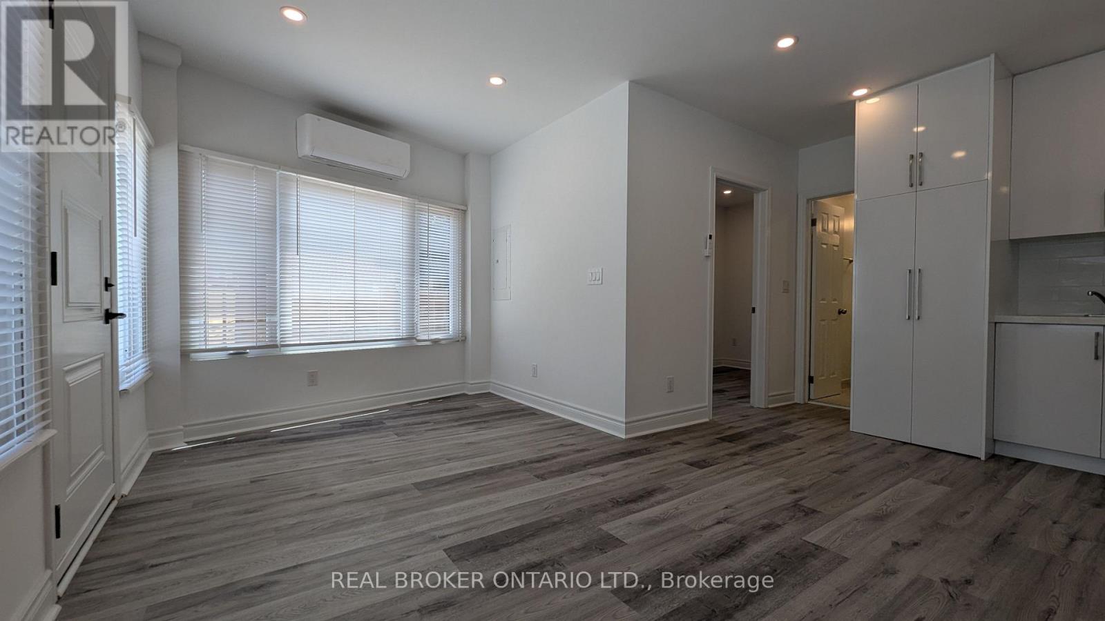 Unit #1 - 1150 Woodbine Avenue Property Photo 1