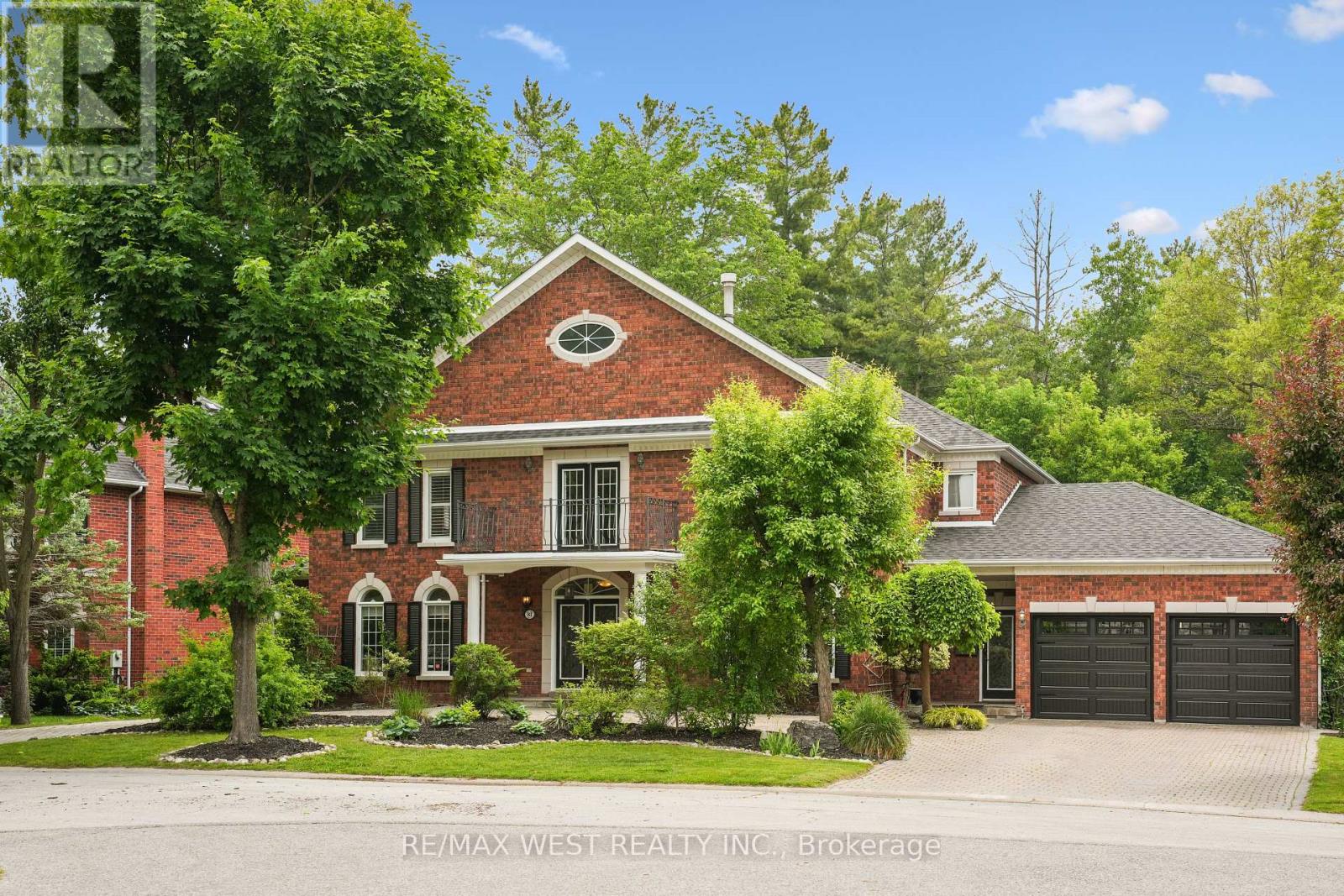 81 WOODVIEW DRIVE