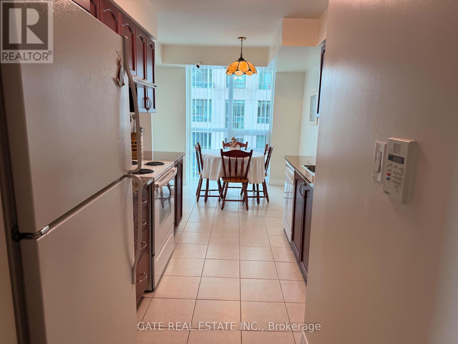 308 - 88 Grangeway Avenue Property Photo 13