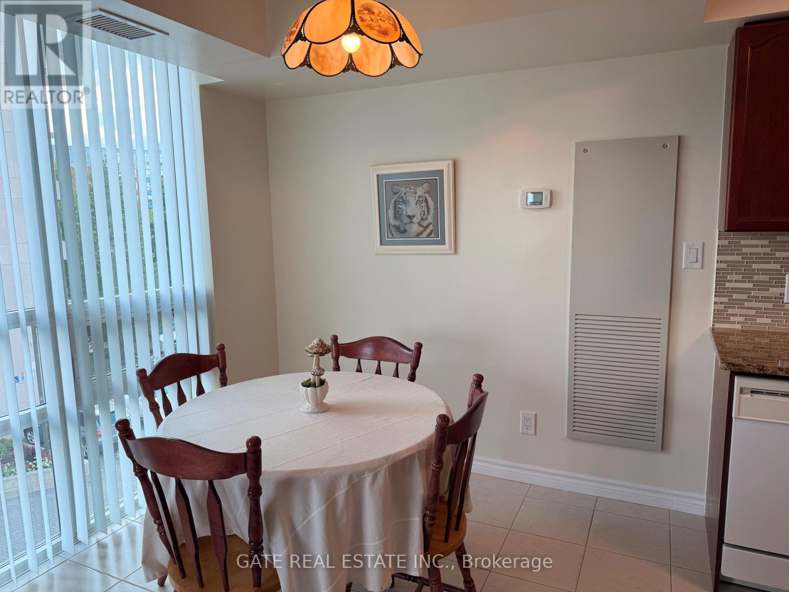 308 - 88 Grangeway Avenue Property Photo 14