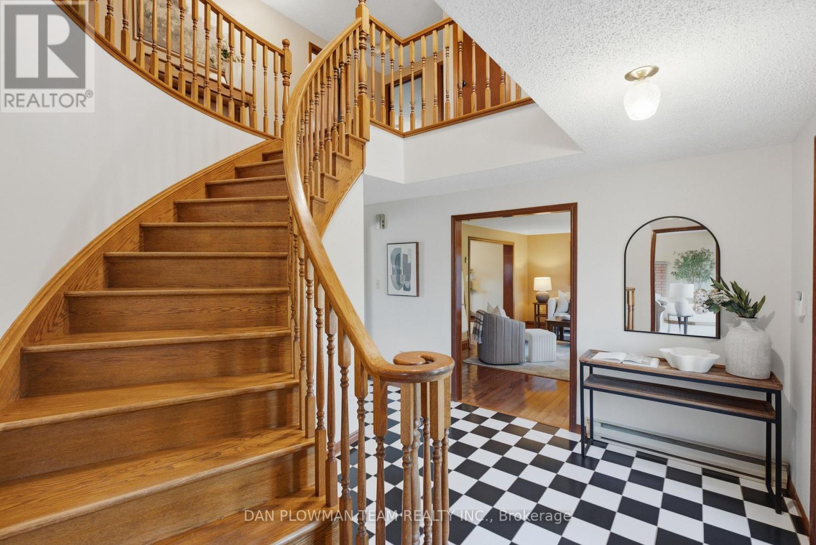4451 Ganaraska Road Property Photo 5