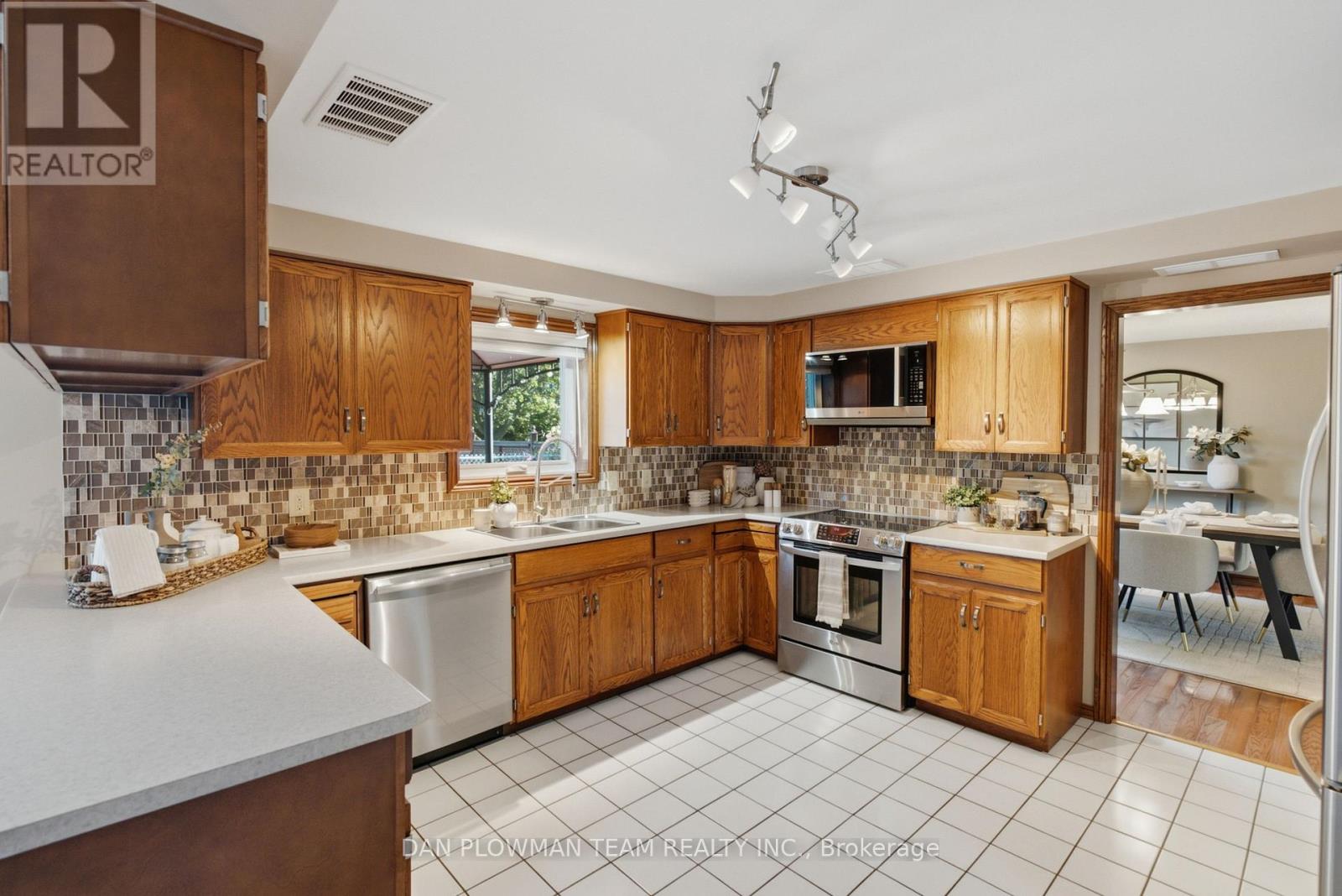 4451 Ganaraska Road Property Photo 12