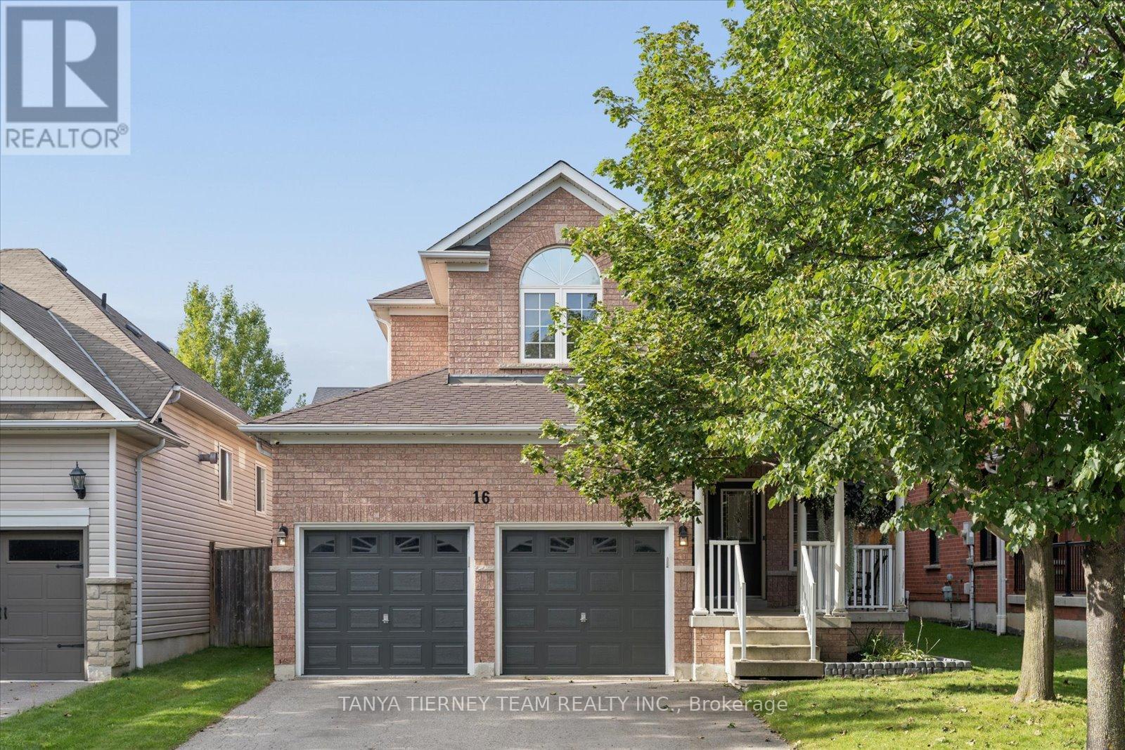 16 CORIANNE AVENUE