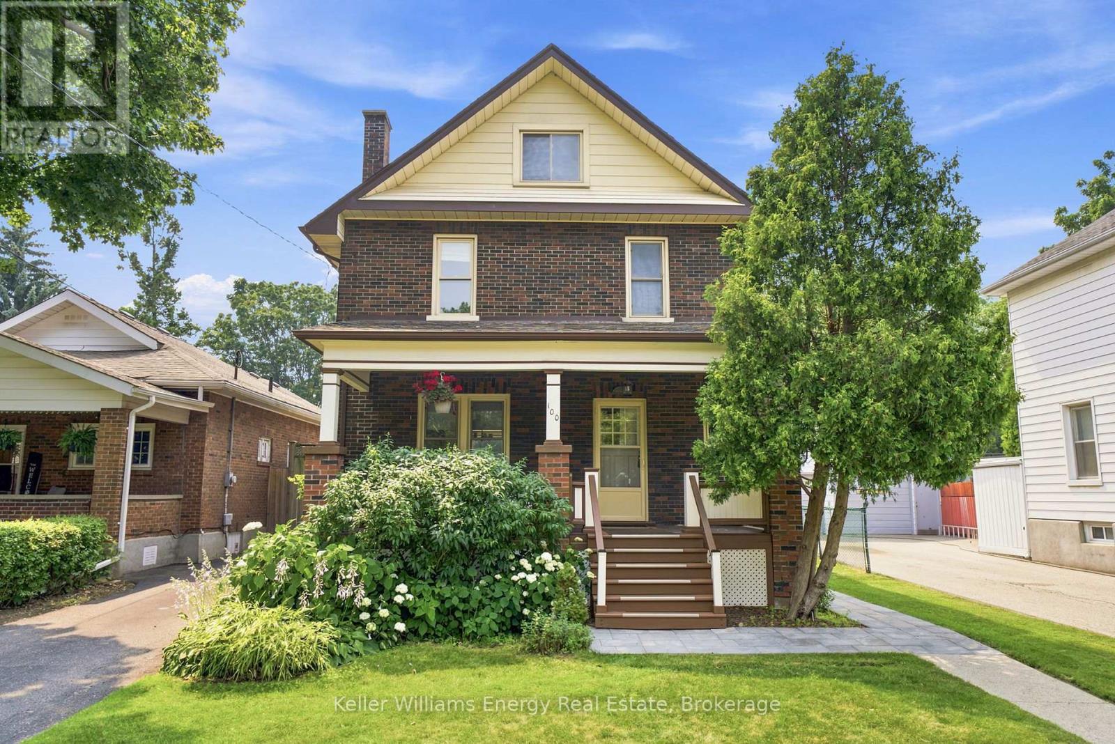 100 Burk Street Property Photo 1