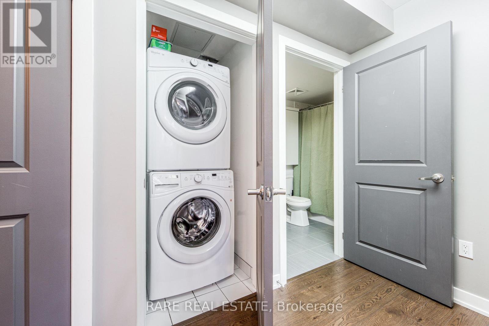 104 - 2320 Gerrard Street E Property Photo 12