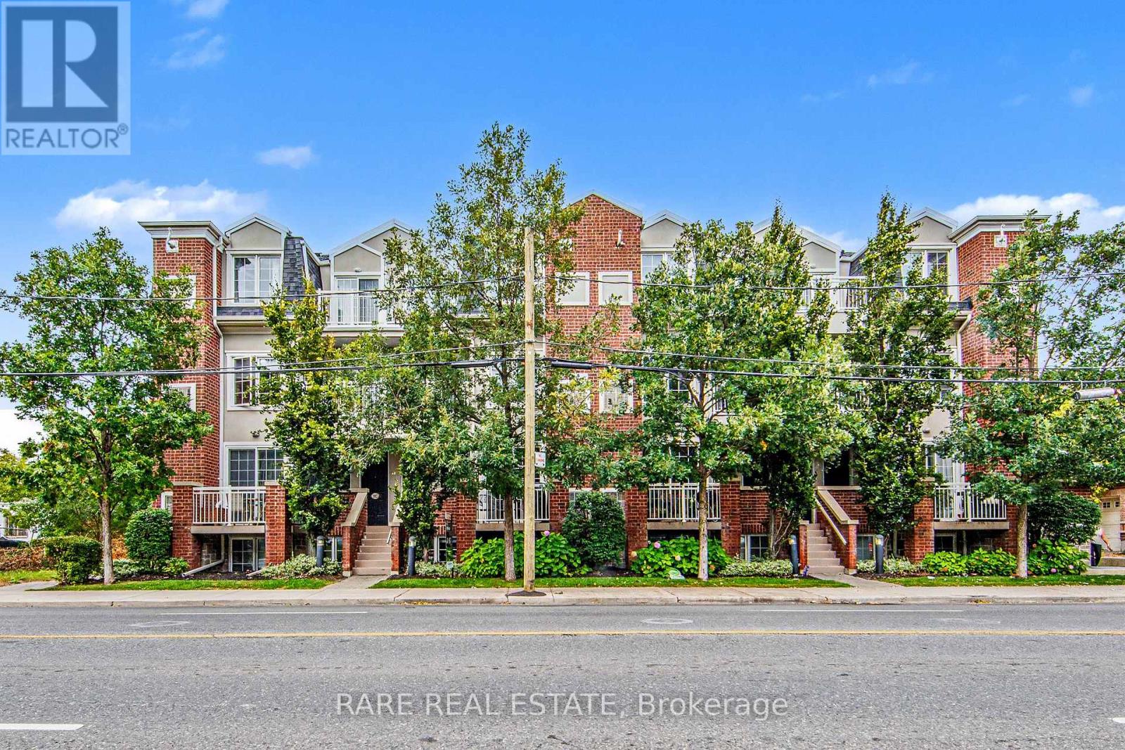 104 - 2320 Gerrard Street E Property Photo 15