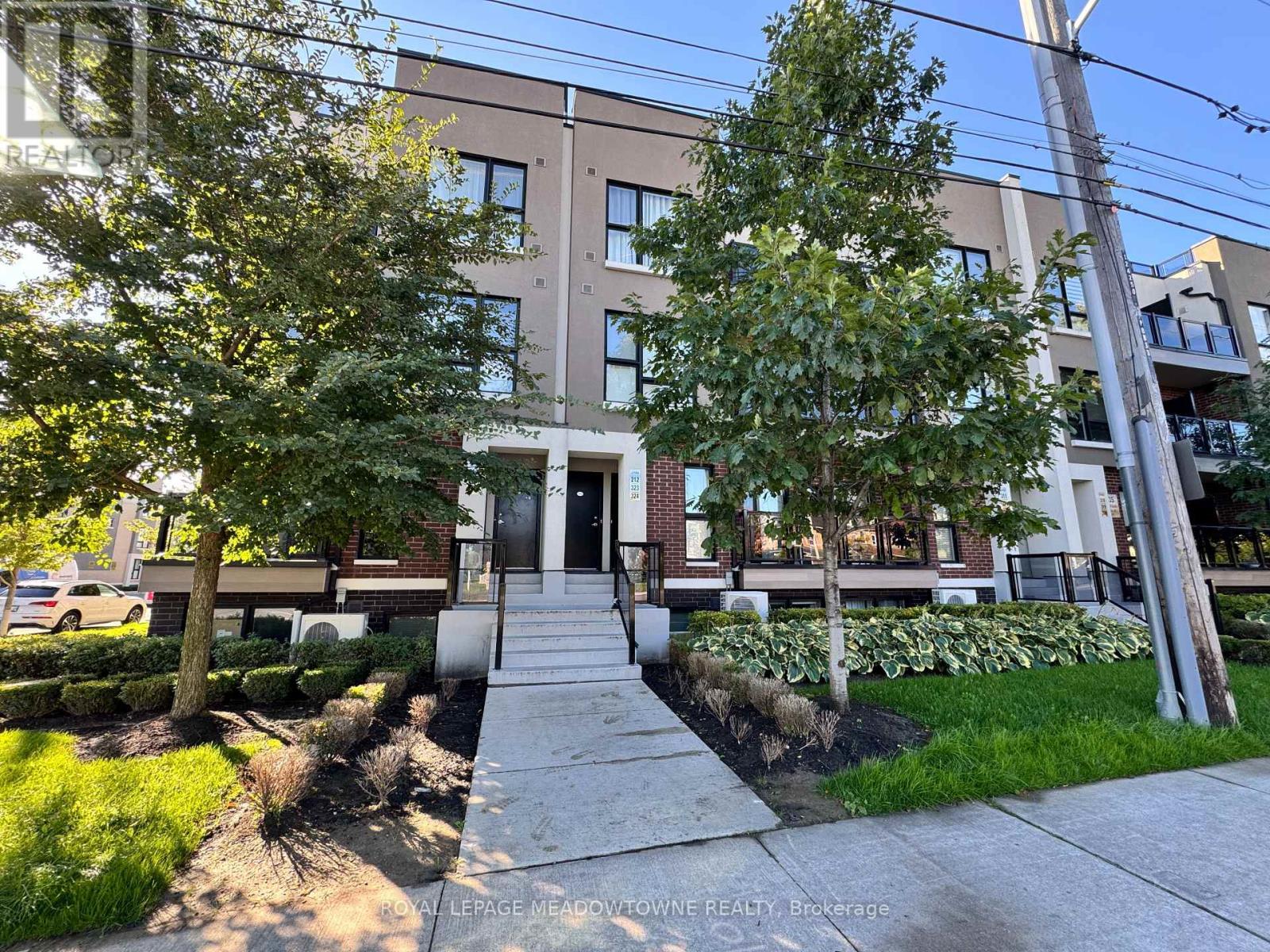 324 - 8835 Sheppard Avenue E Property Photo 1