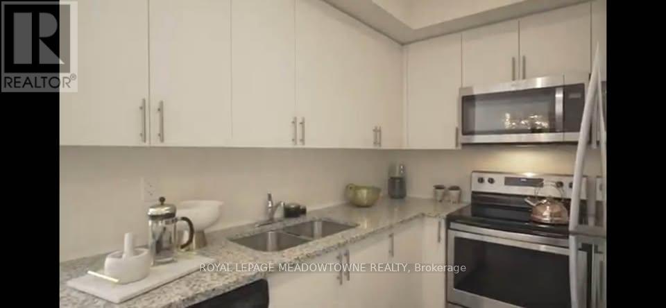 324 - 8835 Sheppard Avenue E Property Photo 9