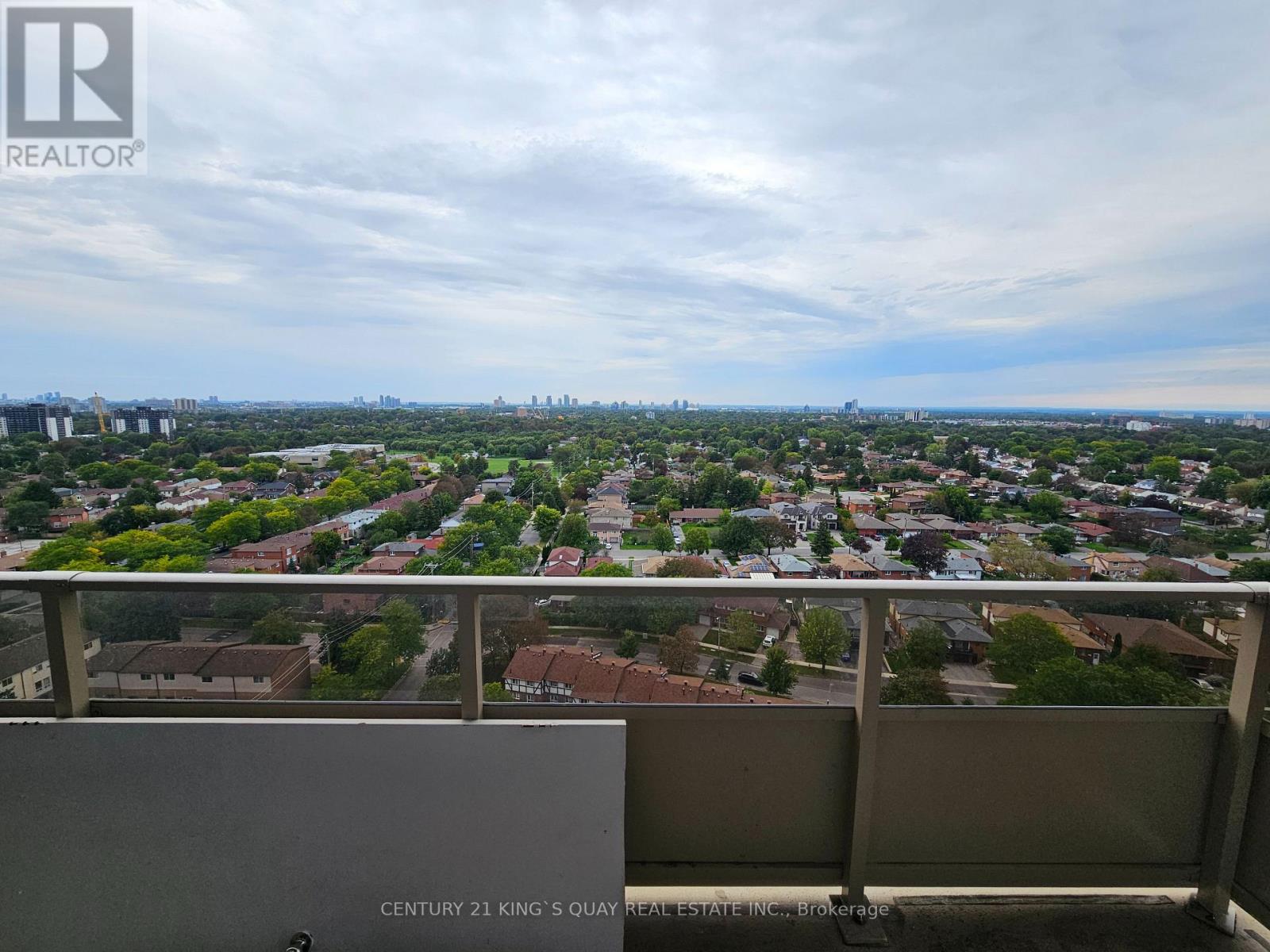 1901 - 15 Torrance Road Property Photo 6