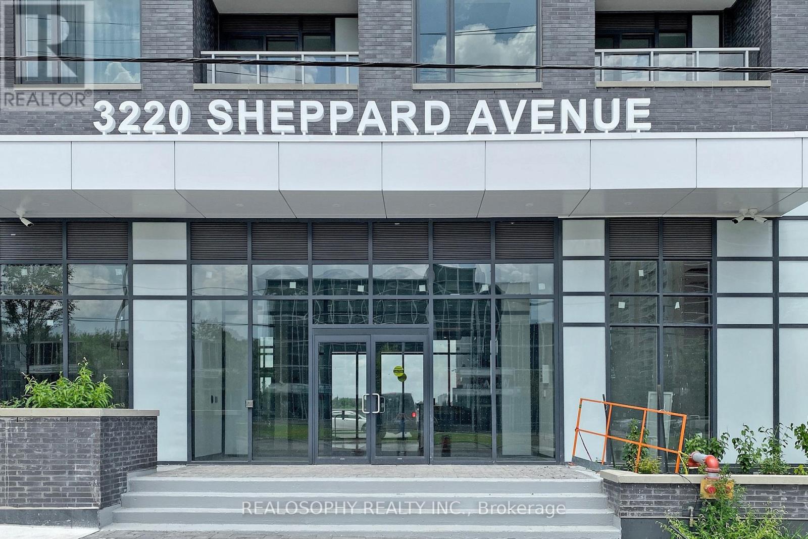 909 - 3220 SHEPPARD AVENUE E Property Photo 1