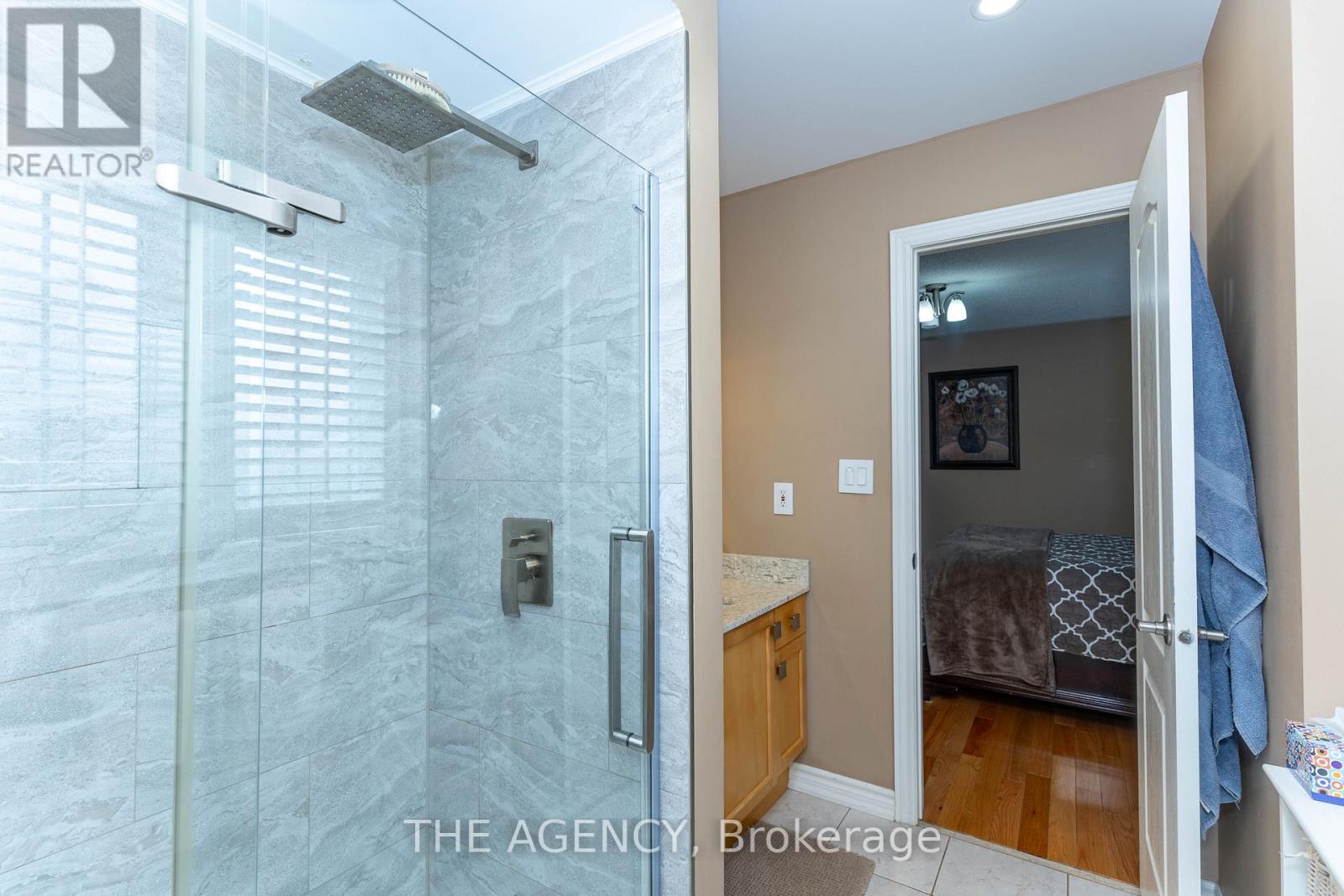 54 Thames Drive Property Photo 5