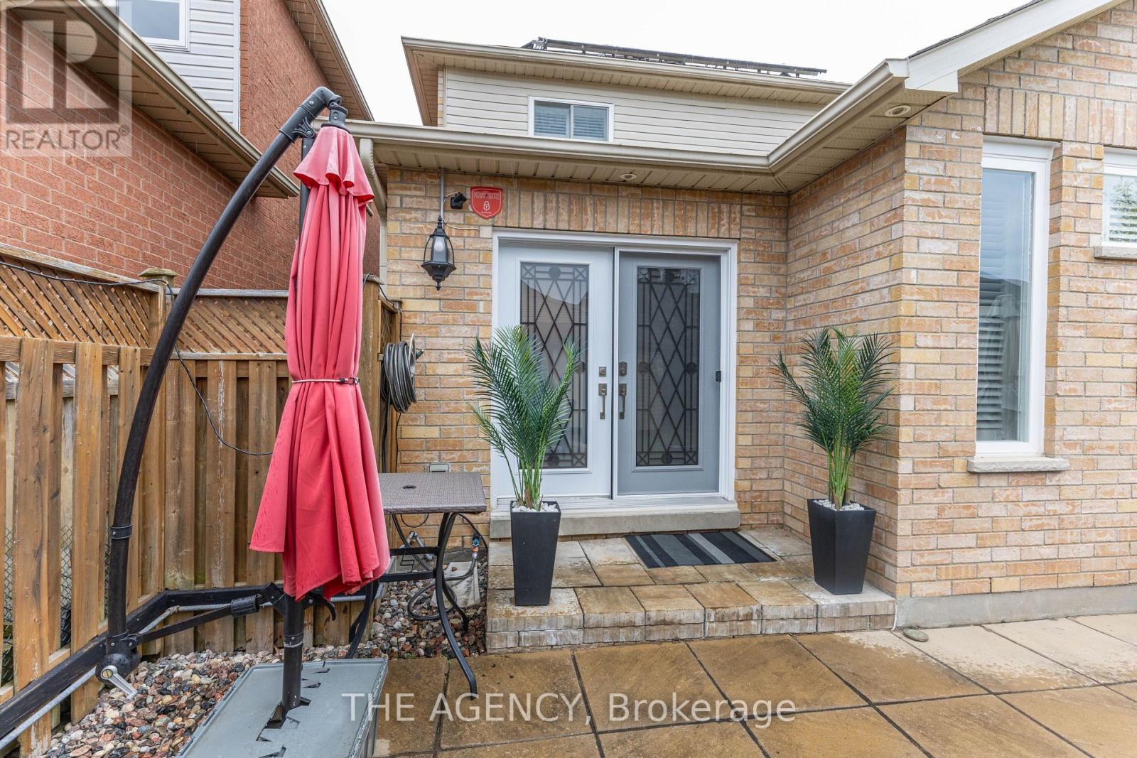54 Thames Drive Property Photo 8