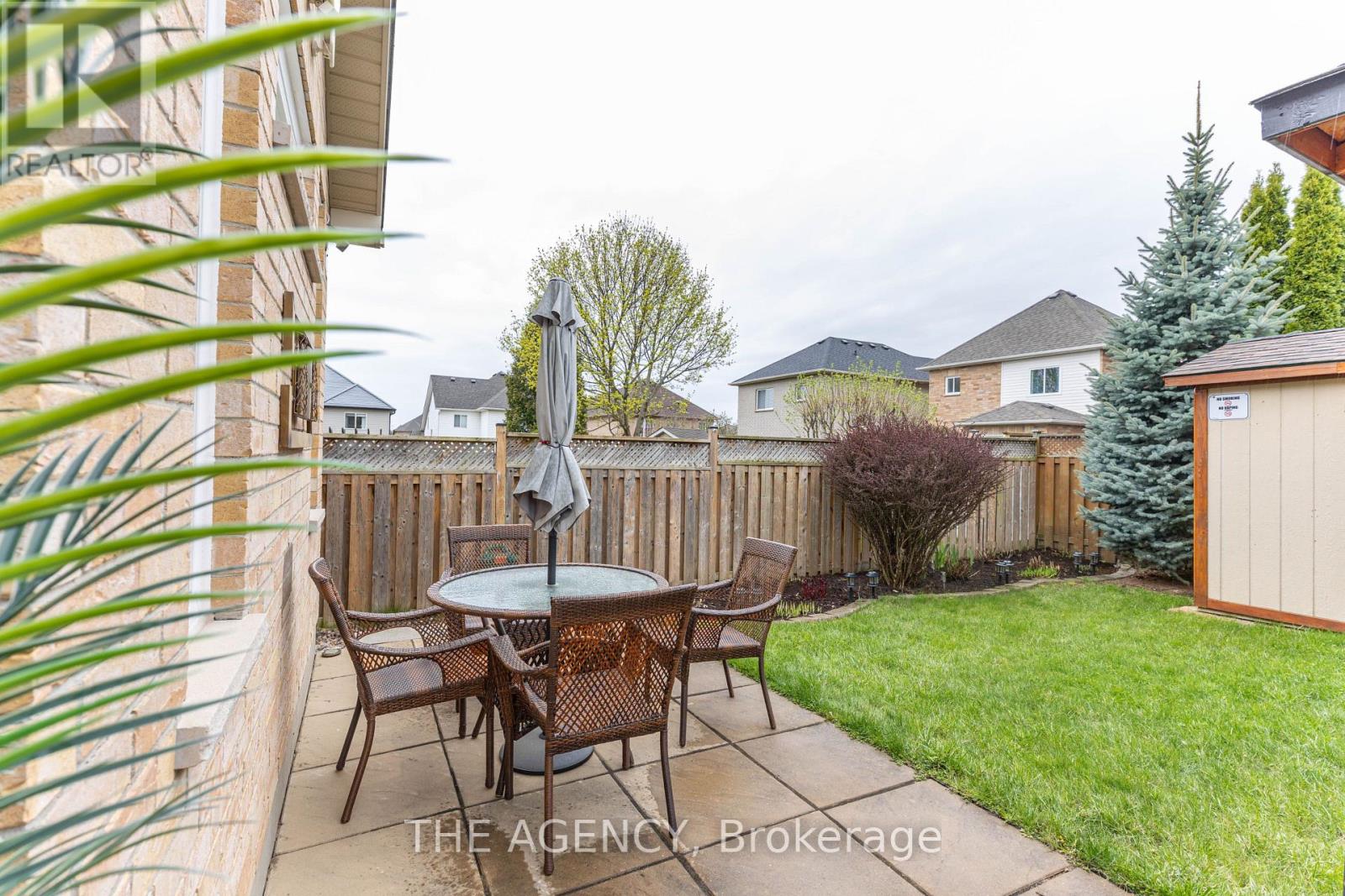 54 Thames Drive Property Photo 11