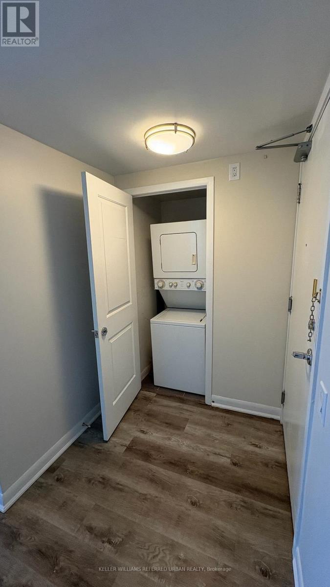1201 - 25 Town Centre Court Property Photo 5