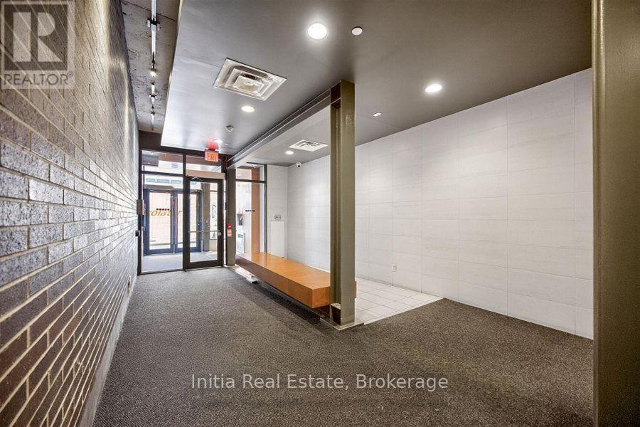 113 - 321 Carlaw Avenue Property Photo 3